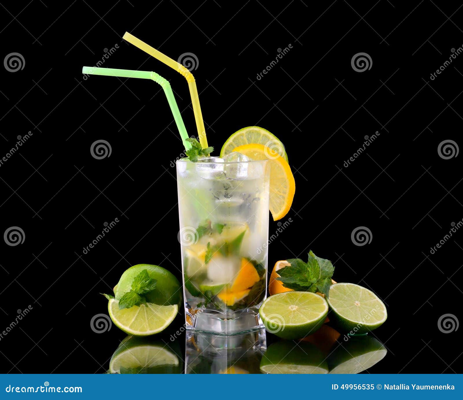 Wallpaper #GGfpAZMBSpphPi3-Wa1b229 Fresh Lemonade Stock Image Image of Green Glass Cold 49956535