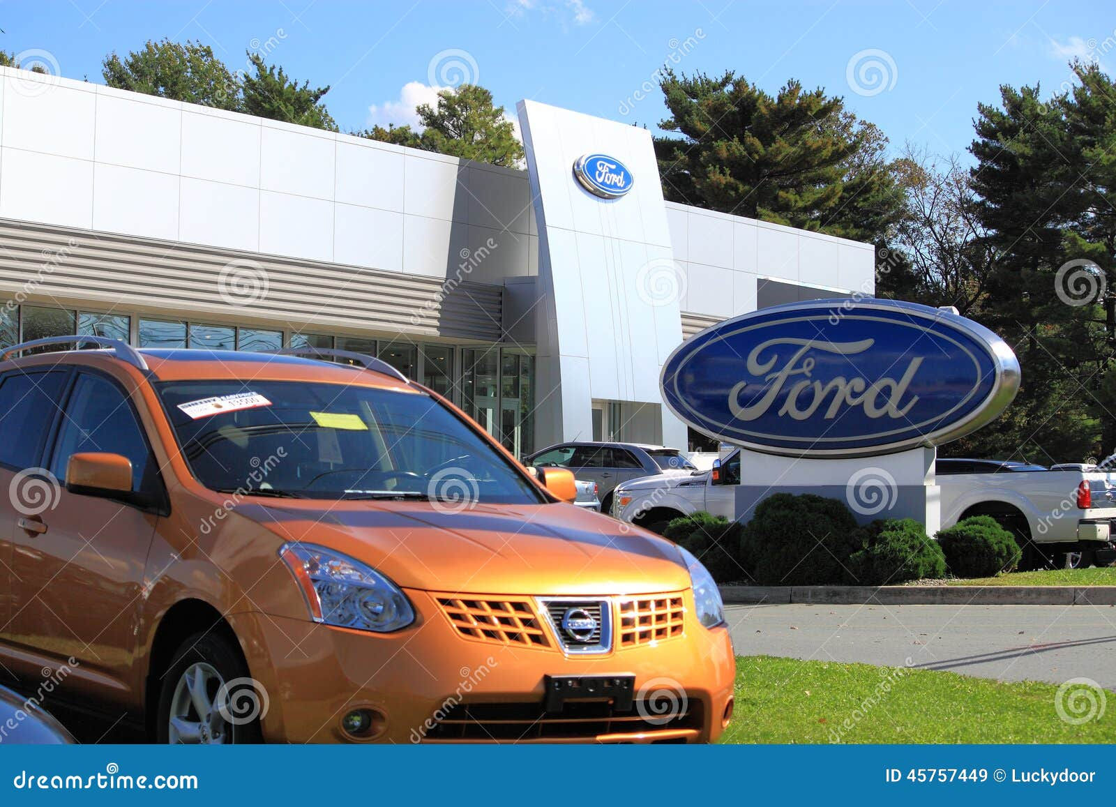 Wallpaper #eEJcPZMBOBpx0NhmC8Qt58 Ford Car Dealership Editorial Stock Image Image of Automobile 45757449