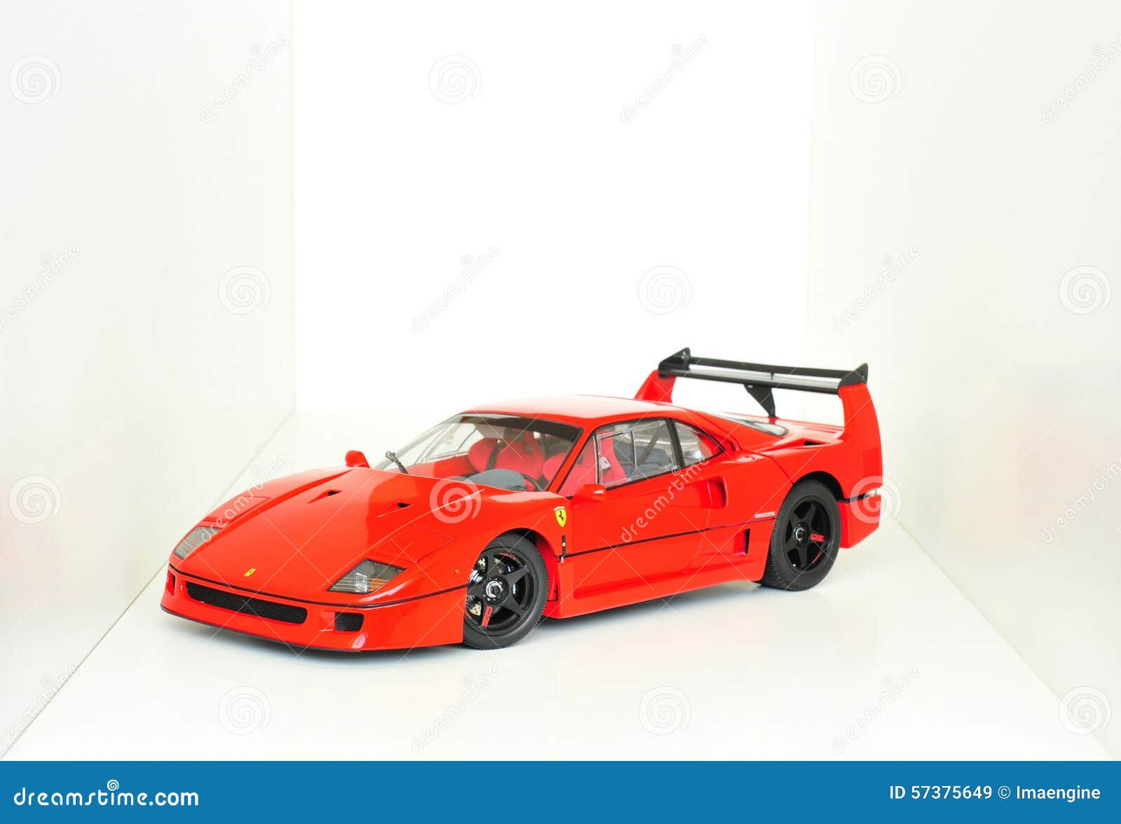 Wallpaper #ZEUdlI4B7YBJg1BV0J9f58 Ferrari F40 Lemans Editorial Photo Cartoondealercom 57375649