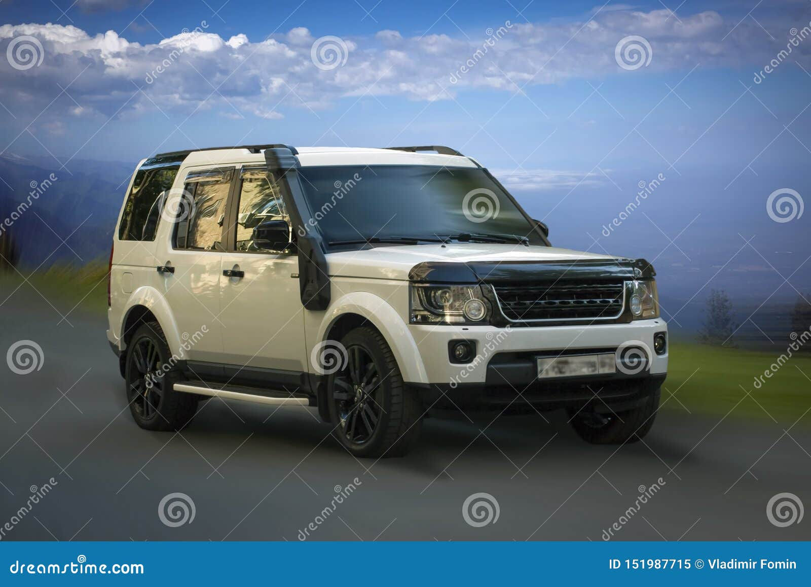 Wallpaper #HGc-B5MBSpphPi3-bcUr90 Land Rover White Car Stock Image Image of Warm White 151987715