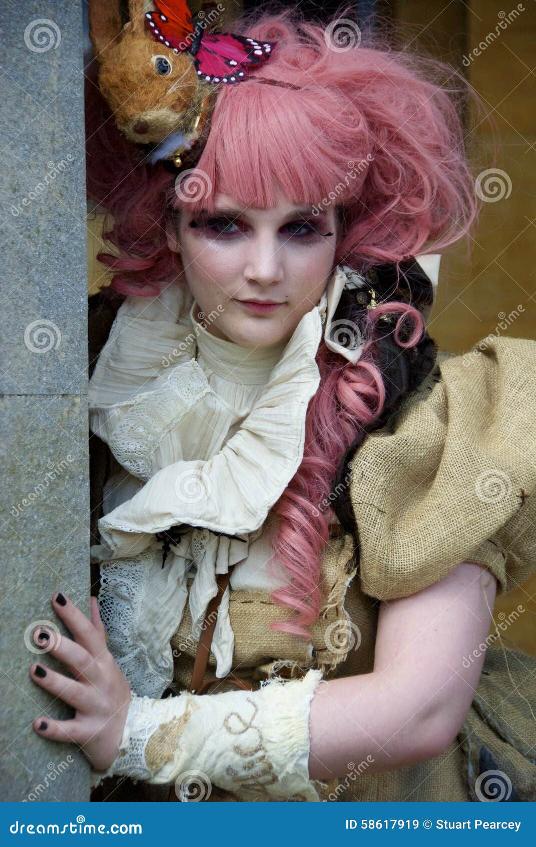 Wallpaper #JCyuSpMB0E1QgA7wwPfZ355 Lincoln Steampunk Weekend 10 Editorial Stock Image Image of Leaning