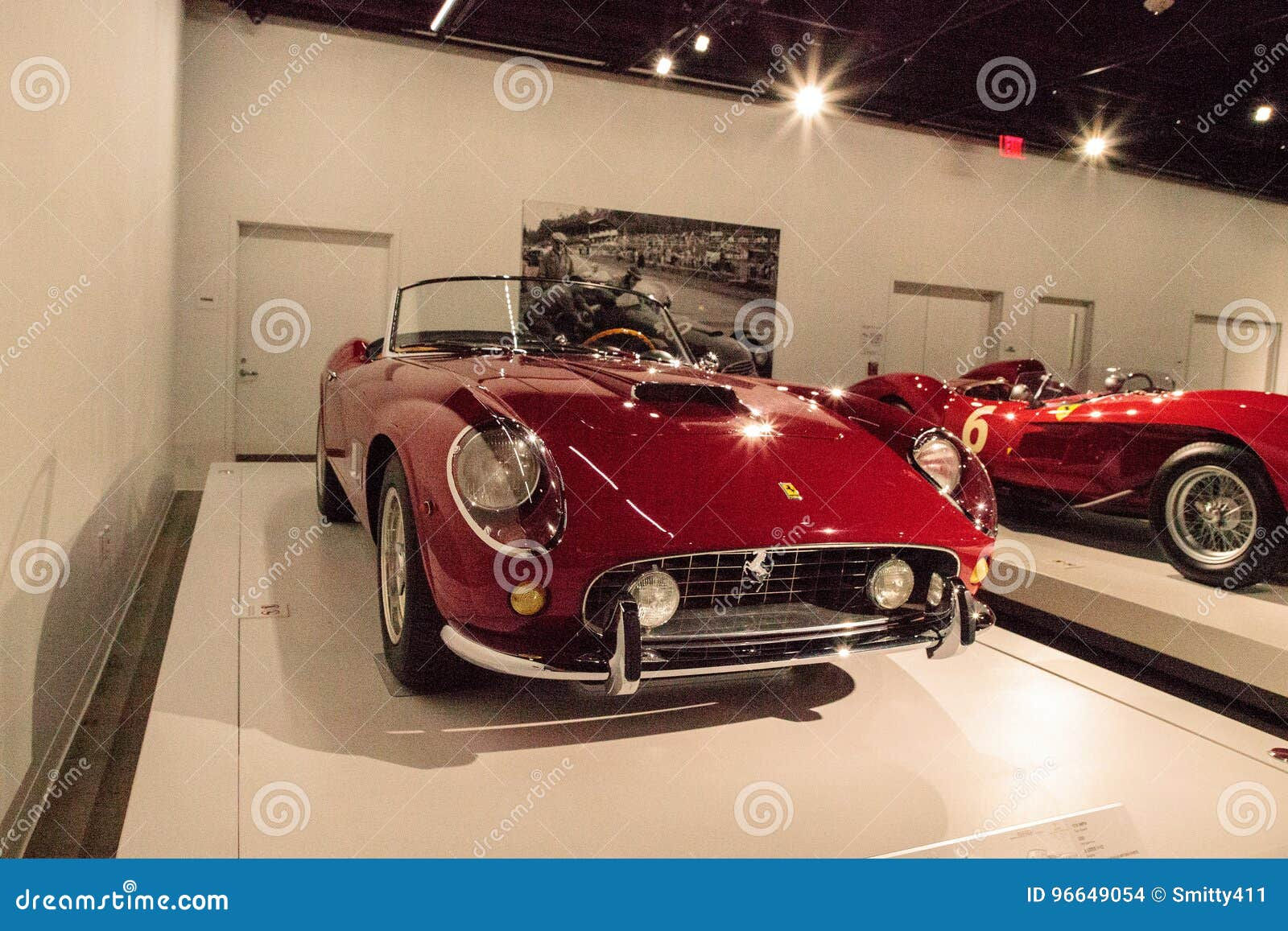 Wallpaper #W7j325IBJvJKYCmEfflv84 Red 1961 Ferrari 250 GT California Spyder Swb Editorial Stock Image
