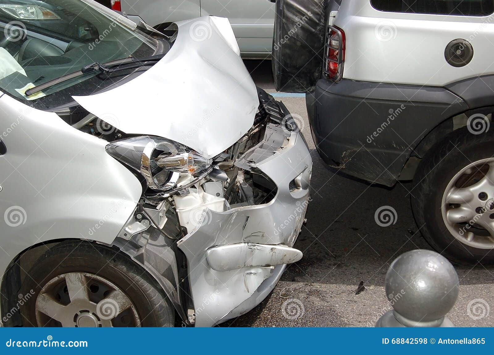 Wallpaper #-mfD-pIBSpphPi3-8JEf234 Rear End Collision Stock Photo Image of Transport Rear 68842598