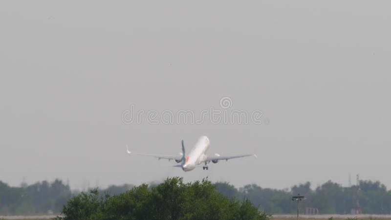Wallpaper #nbjR25IBJvJKYCmEbvi_445 Boeing 737 of Red Sea is Taking Off Stock Footage Video of Editorial