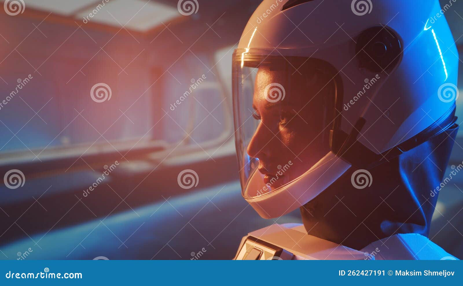 Wallpaper #Q2cF-JIBSpphPi3-IohL260 A Woman Astronaut in a Space Suit Aboard the Orbital Station a Young