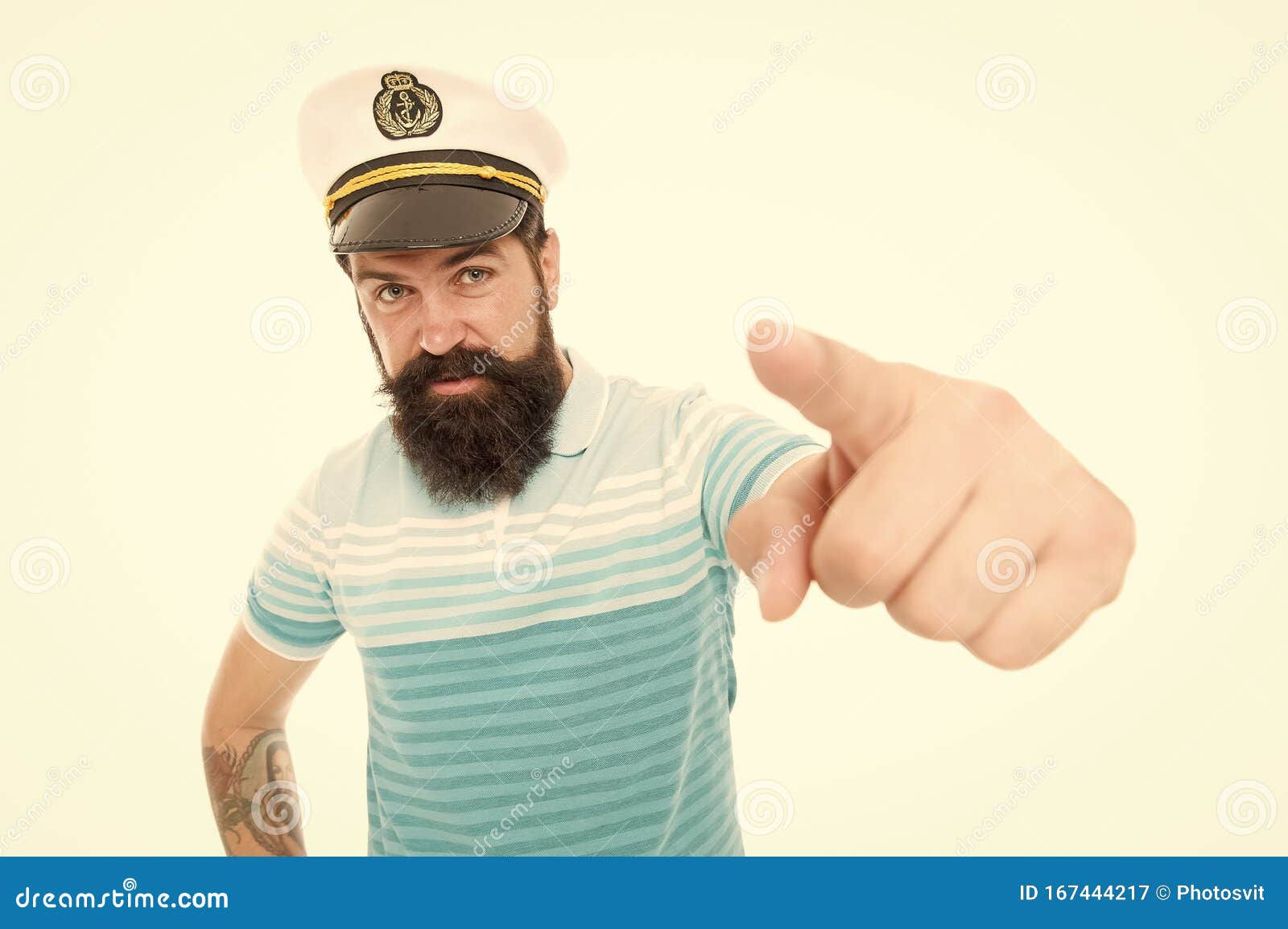 Wallpaper #0jEXNpMB5zzyi_yYPFik123 Welcome Aboard Bearded Man Captain of Ship Sea Cruise Travel Concept