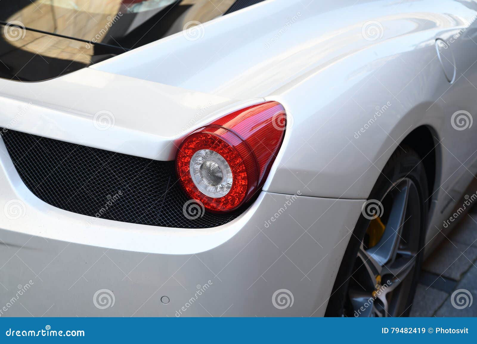 Wallpaper #12fVCZMBSpphPi3-ZtEz273 White Supercar Ferrari 458 Spider Editorial Stock Image Image of