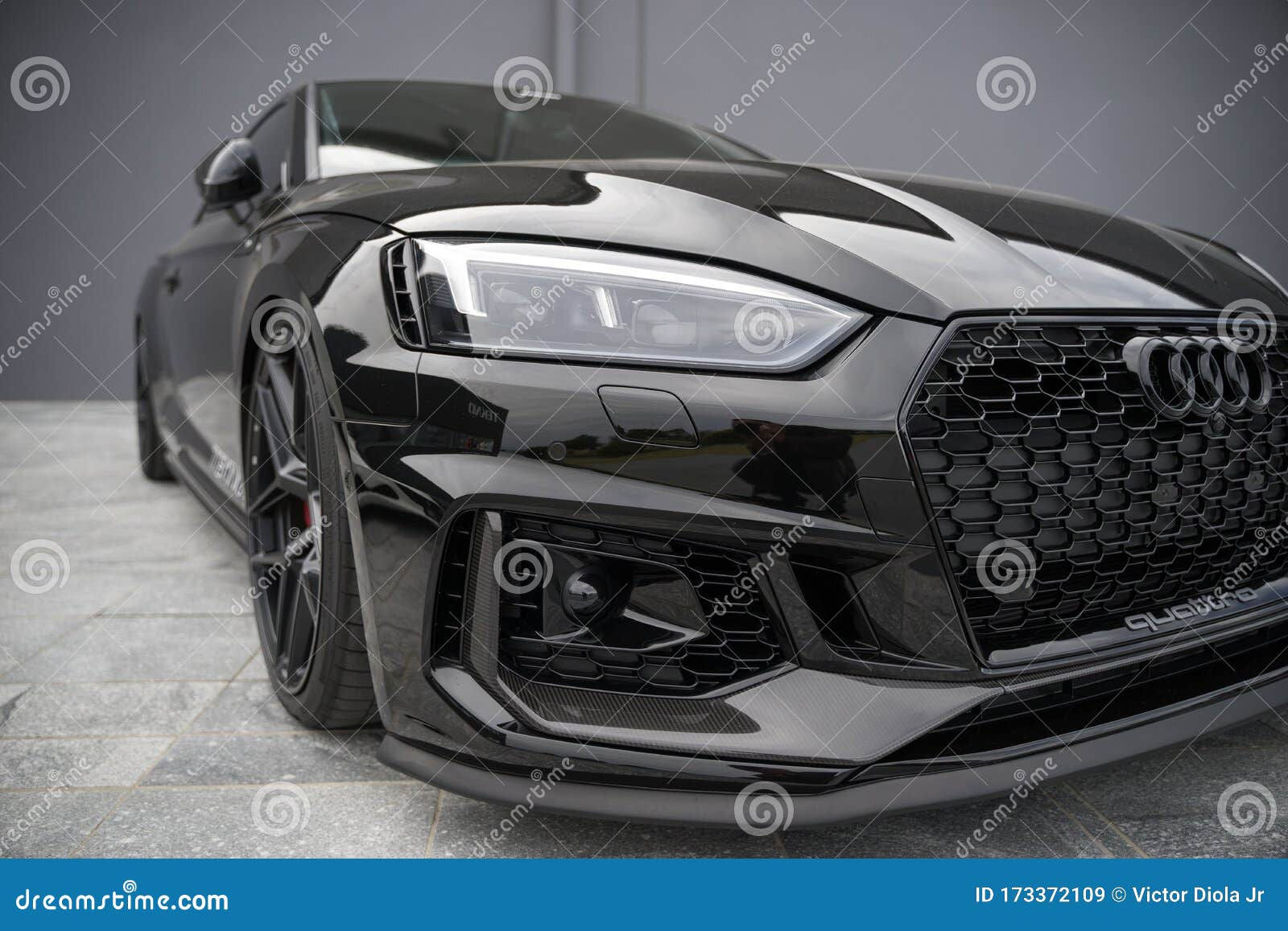 Wallpaper #1Gff-ZIBSpphPi3-_o4Z40 2018 Audi Rs 5 Coupe Editorial Stock Image Image of Production 173372109