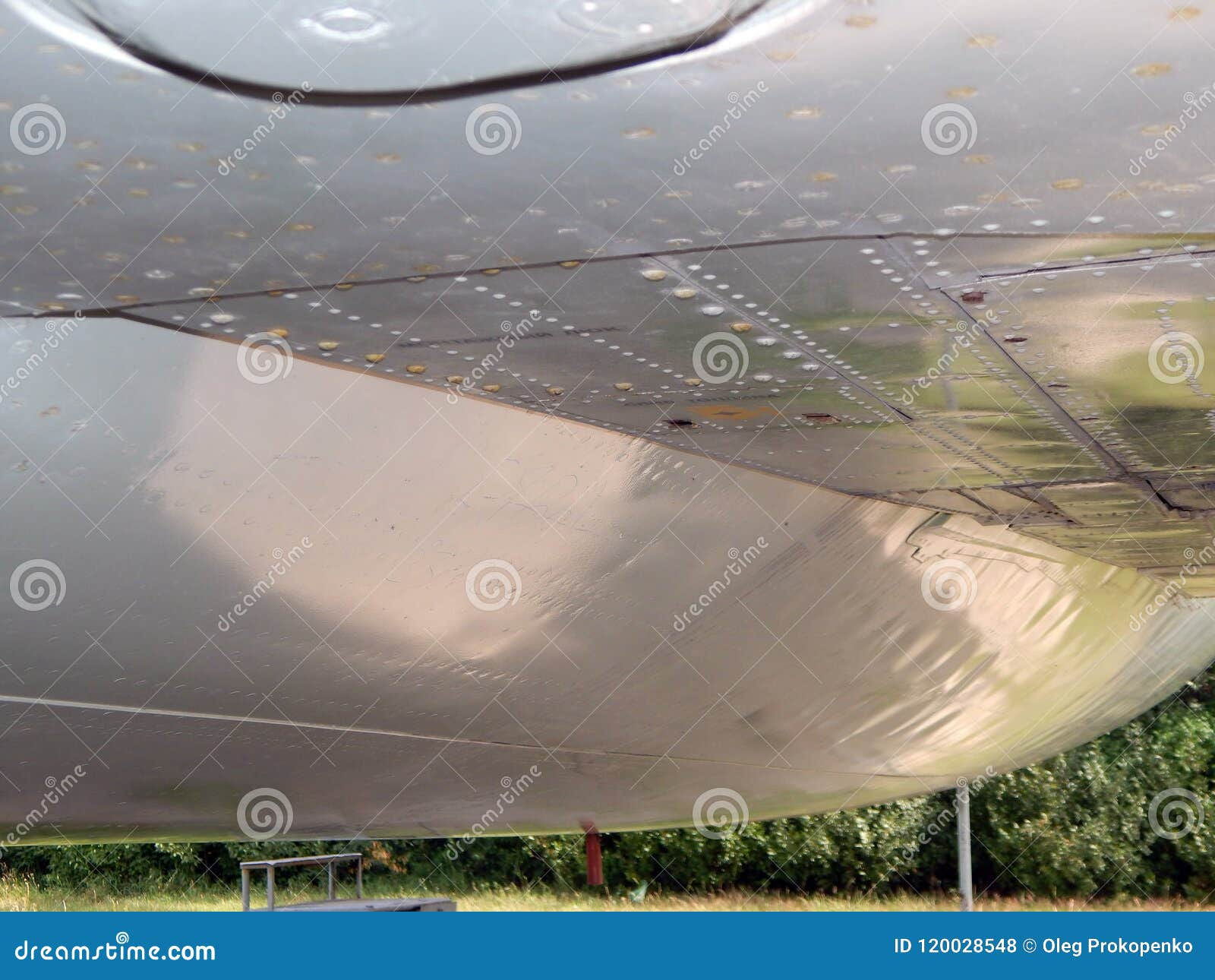 Wallpaper #8108e Fuselage Texture Sheet Metal on Aircraft Fuselage Backdrop Stock Photo