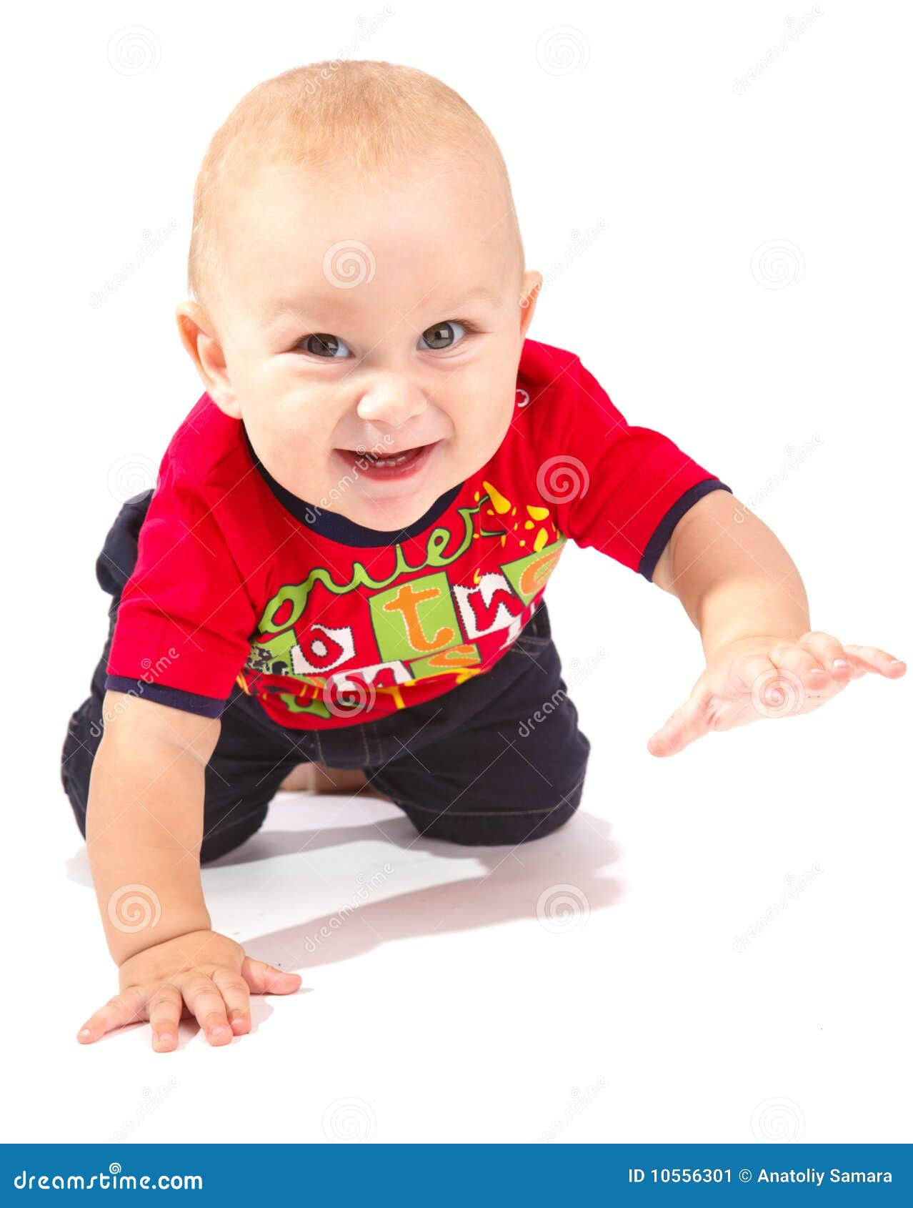 Wallpaper #vmczCZMBSpphPi3-o86c193 Crawling Baby Stock Image Image of Joyful Cheerful 10556301