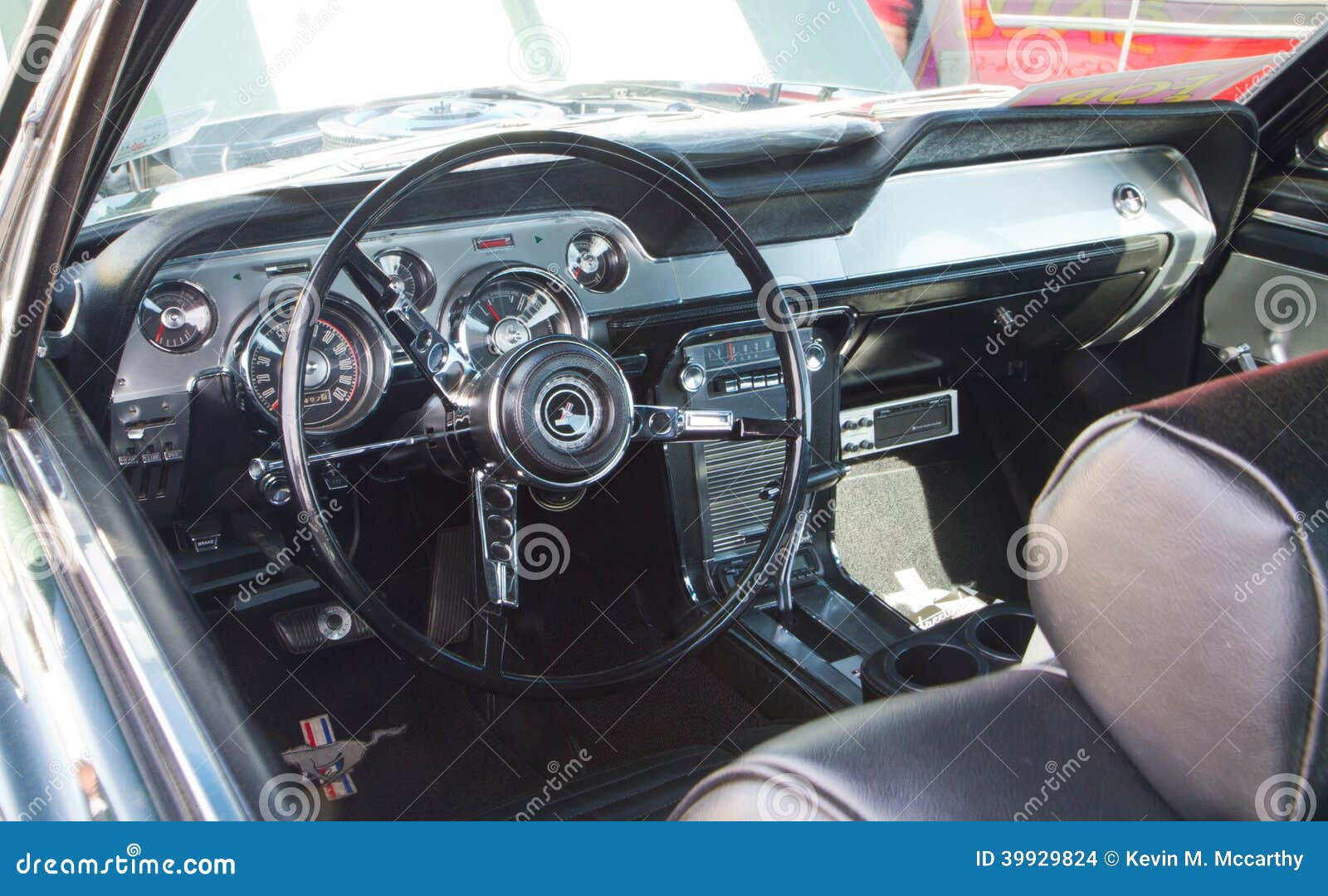 Wallpaper #Imi8F5MBSpphPi3-HBAu77 Mustang 1967 Interior