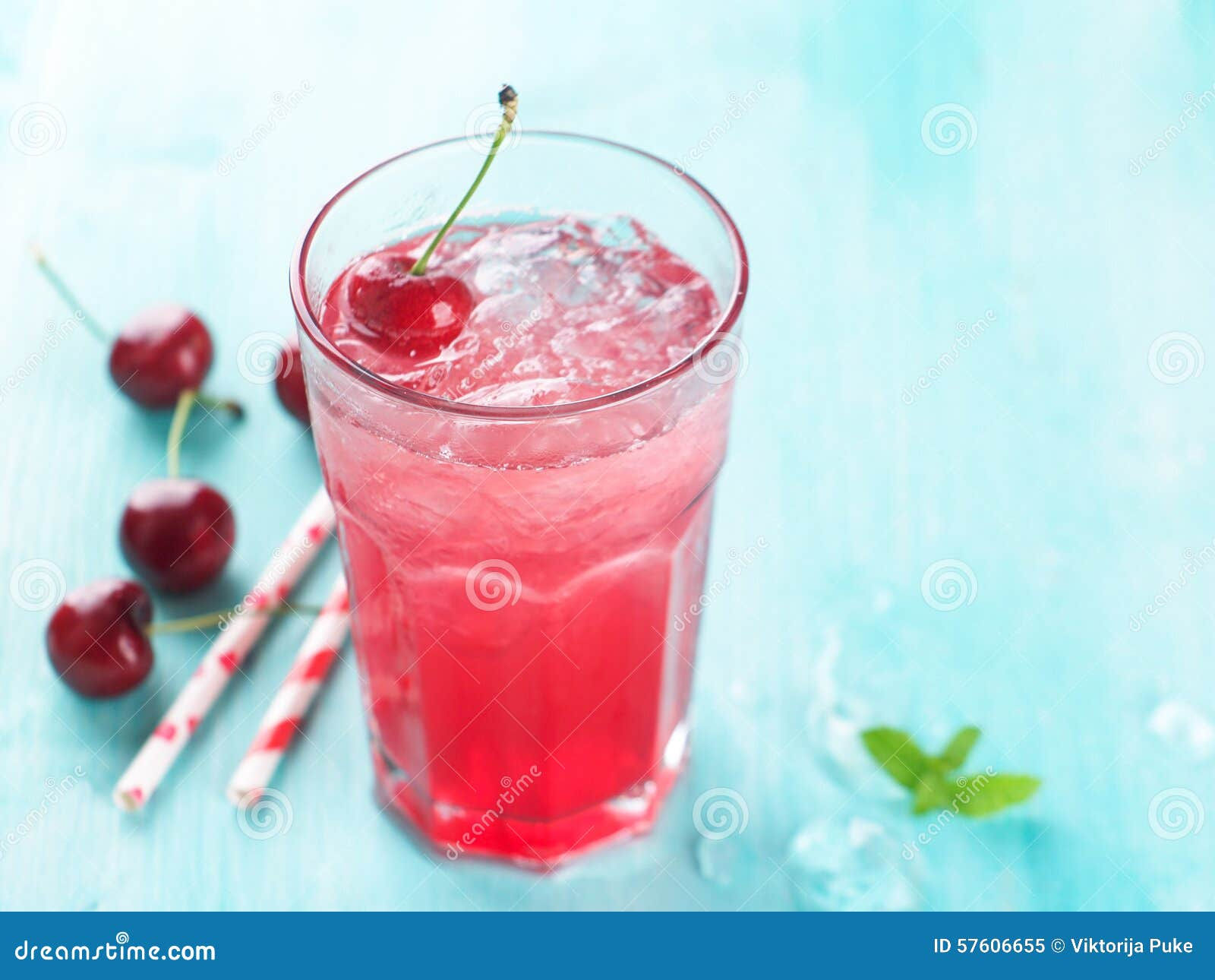 Wallpaper #CGdr7pIBSpphPi3-ol0U68 Cherry Lemonade Stock Image Image of Ingredient Pink 57606655