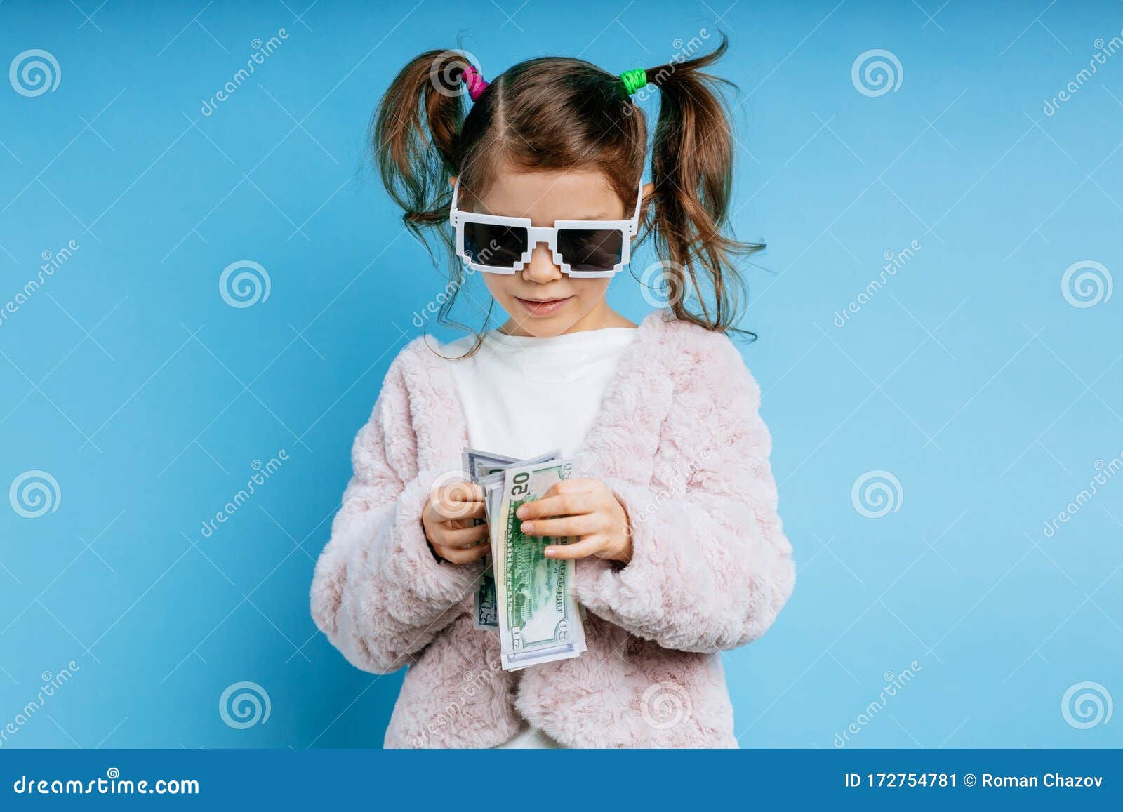 Wallpaper #oPRpOpMBKFX8bn3ru3gp51 Cool Kid Girl in Sunglasses Isolated Stock Image Image of Attractive