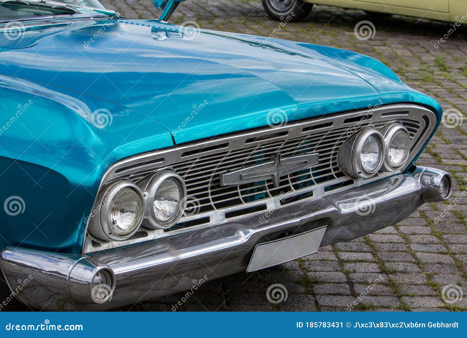 Wallpaper #SCzLSZMB0E1QgA7wqPTc99 Classic Car Front View with Headlights and Chrome Stock Image Image