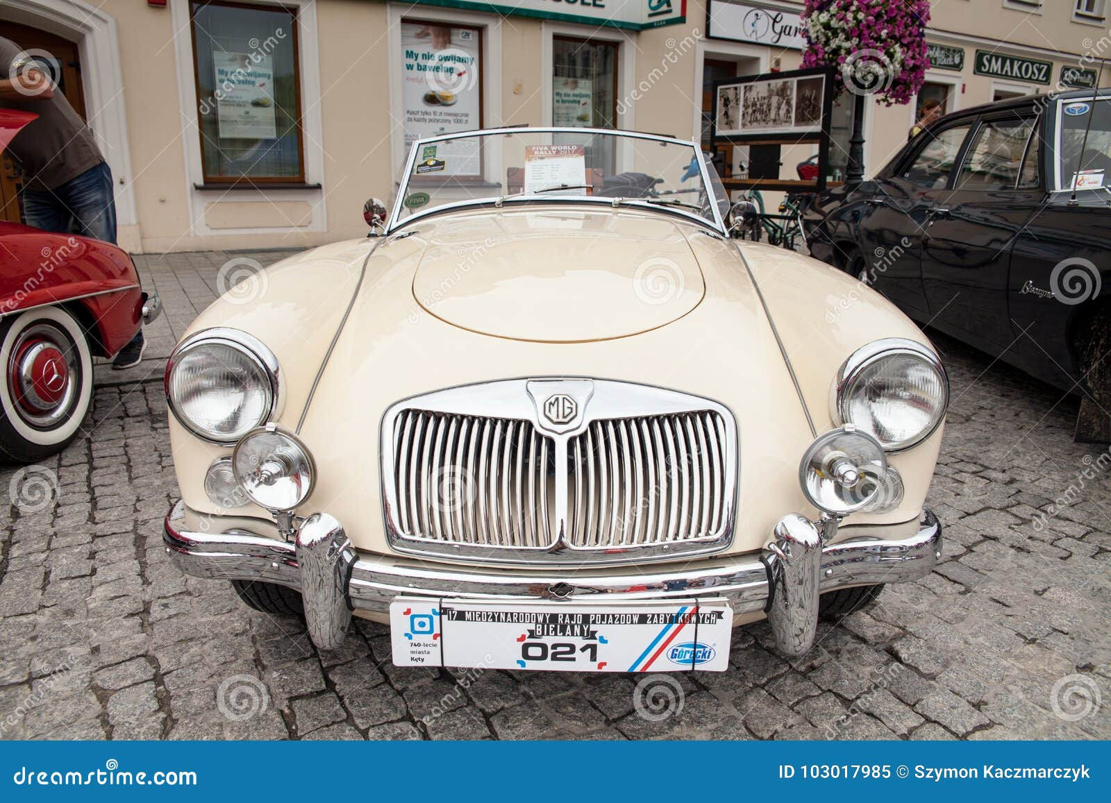 Wallpaper #pu8_S5MBMN-XEVvVRzrU104 Car Mg 1600 Front View Retro Design Car Editorial Image Image of
