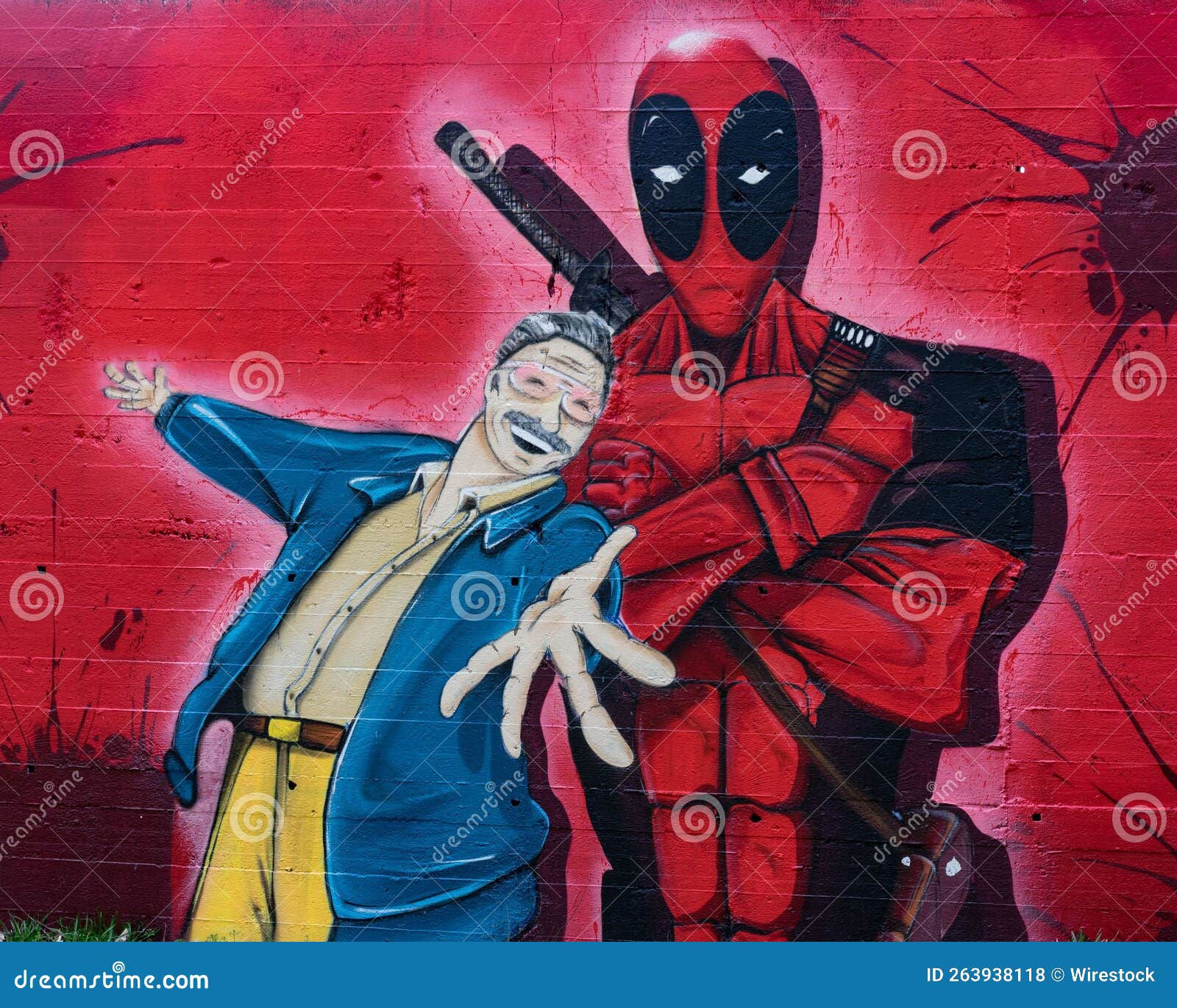 Wallpaper #Xx1nLZMBlOZrFDOkIND7196 Colorful Graffiti with Deadpool Character on the Wall in Siegen City