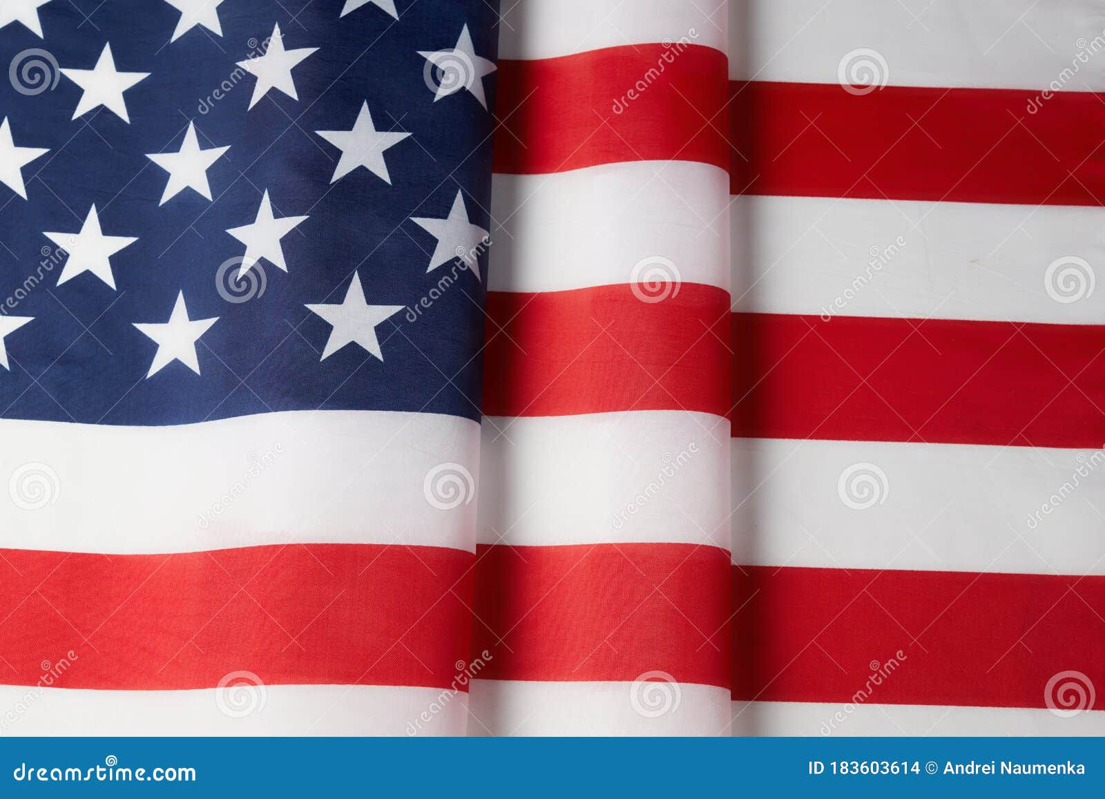 Wallpaper #de5b9 Premium Vector Minimalist American Flag Illustration Drawn with a