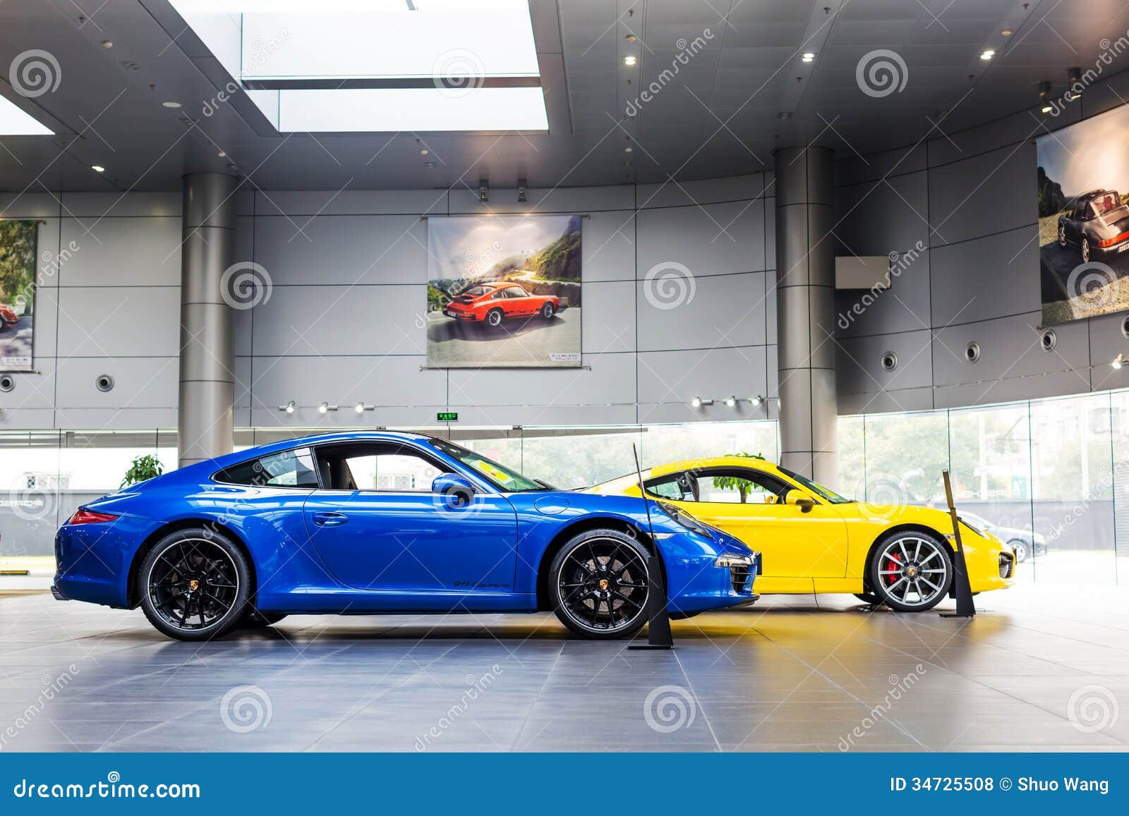 Wallpaper #Wb7wKZMByHDW_7MSb2i449 Car for Sale Editorial Stock Photo Image of Line Exhibition 34725508