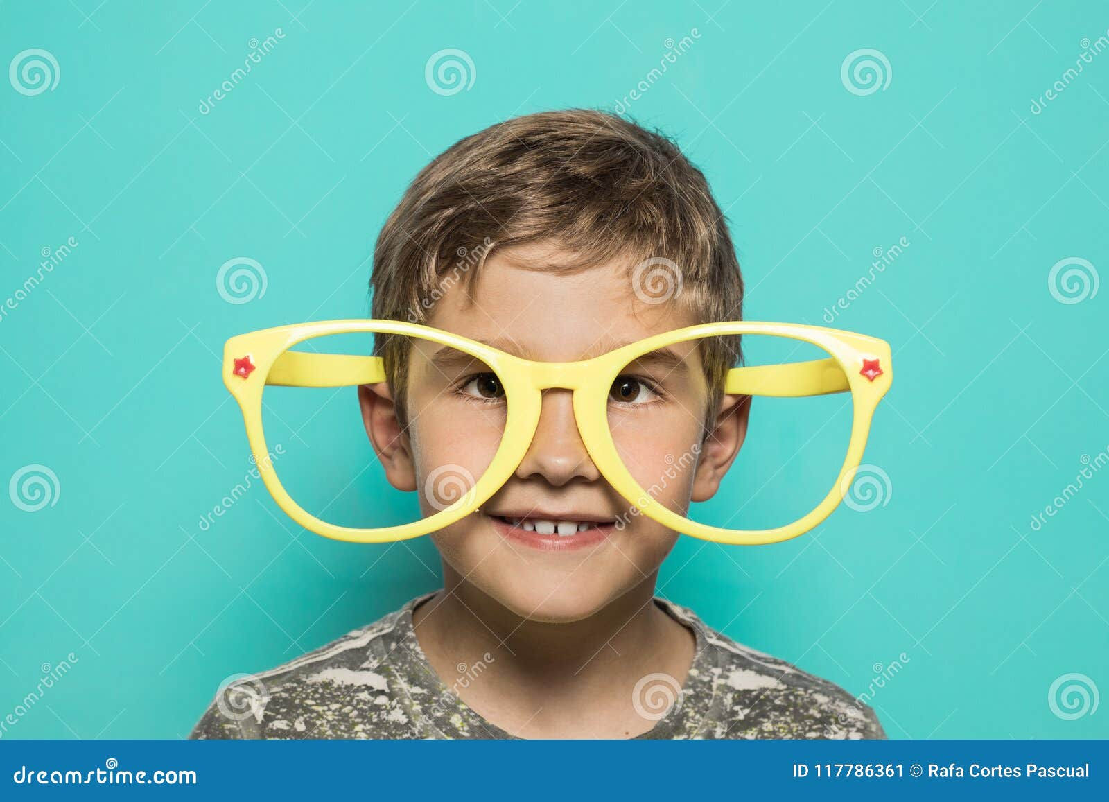 Wallpaper #oPRpOpMBKFX8bn3ru3gp89 Kid with Big Funny Glasses Stock Image Image of Smile 117786361