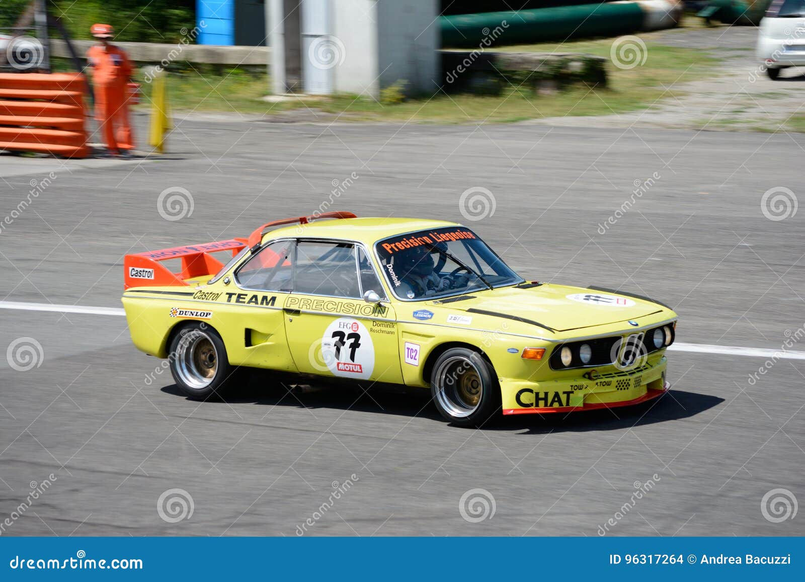 Wallpaper #-LiyPpIBJvJKYCmEPcsA23 1971 BMW Touring Car in Action Editorial Stock Image Image of