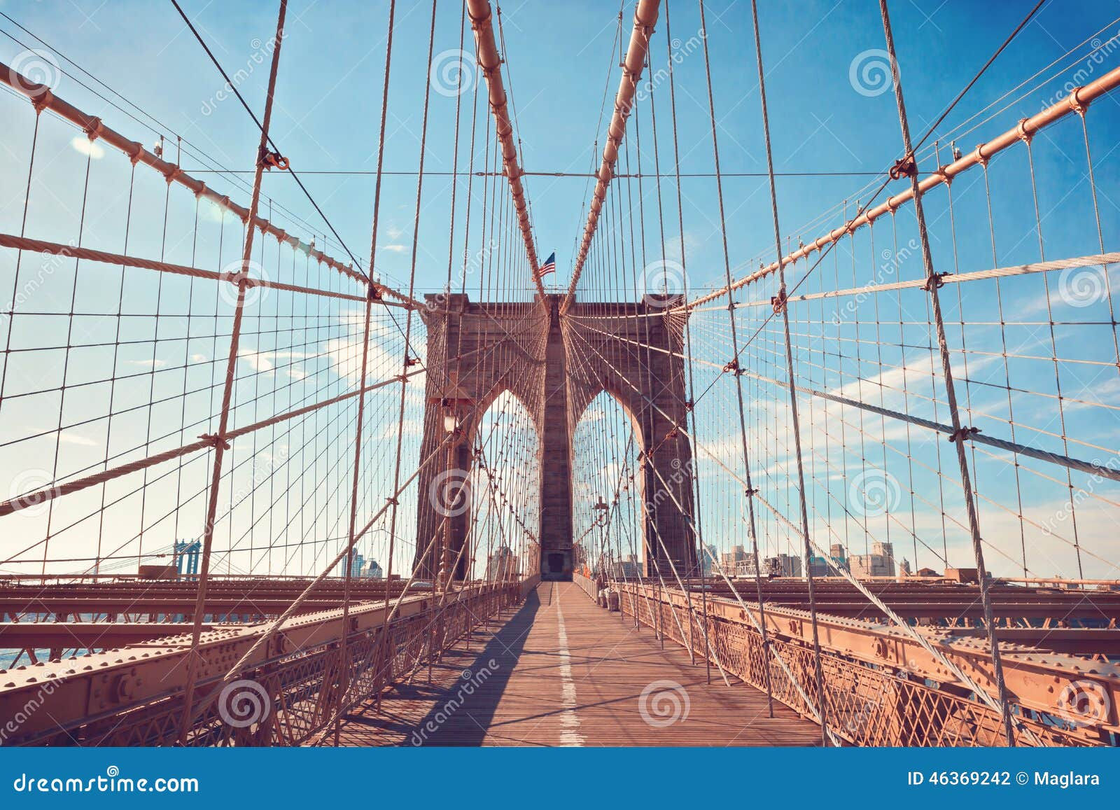 Wallpaper #66e34 Brooklyn Bridge in New York the Iconic Crossing Between Manhattan and