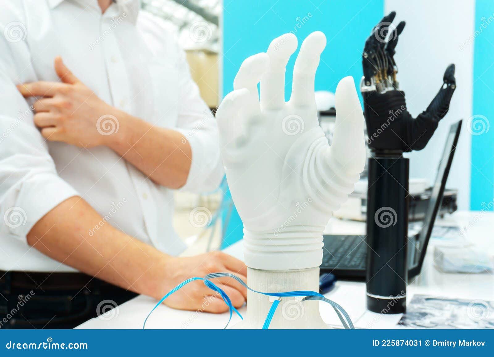 Wallpaper #AfDcf5cBi4JM6agGcSER106 Bionic Arm Demonstration of the Possibilities of Modern Limb