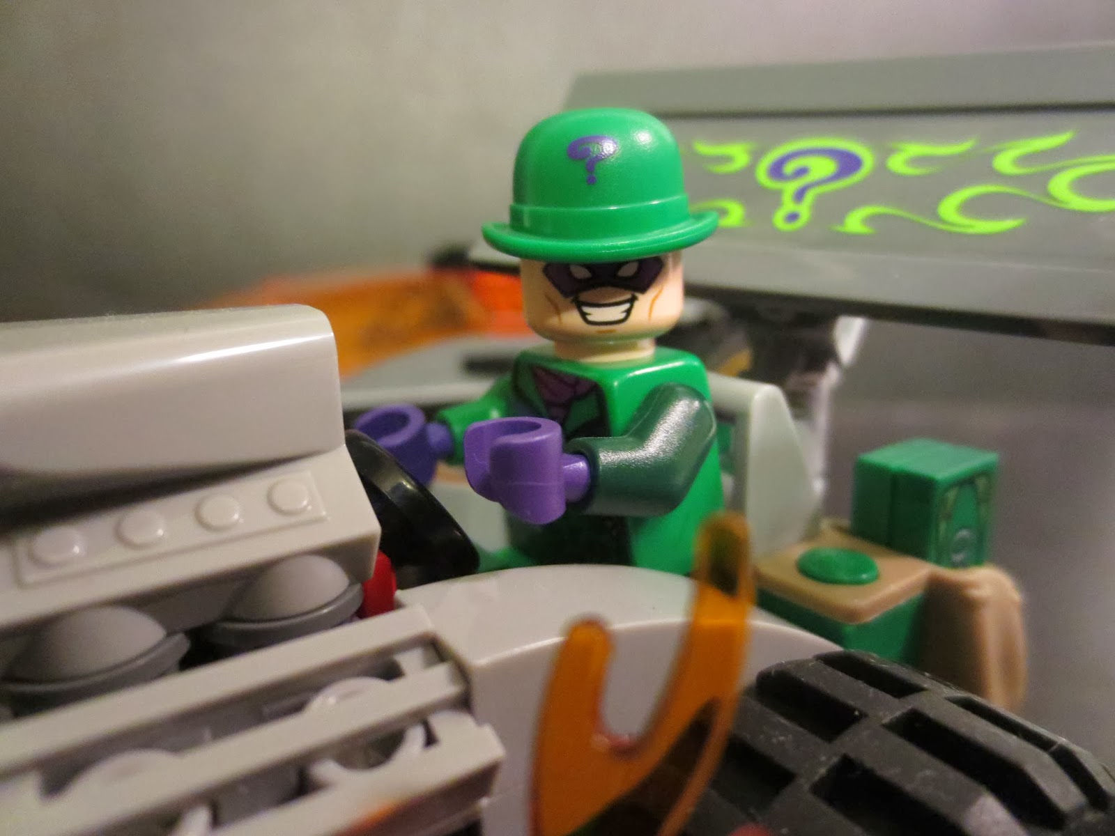 Wallpaper #NxlKLY8BtGB6xQ78ipKu29 Lego Review Batman the Riddler Chase from DC Comics Superheroes by