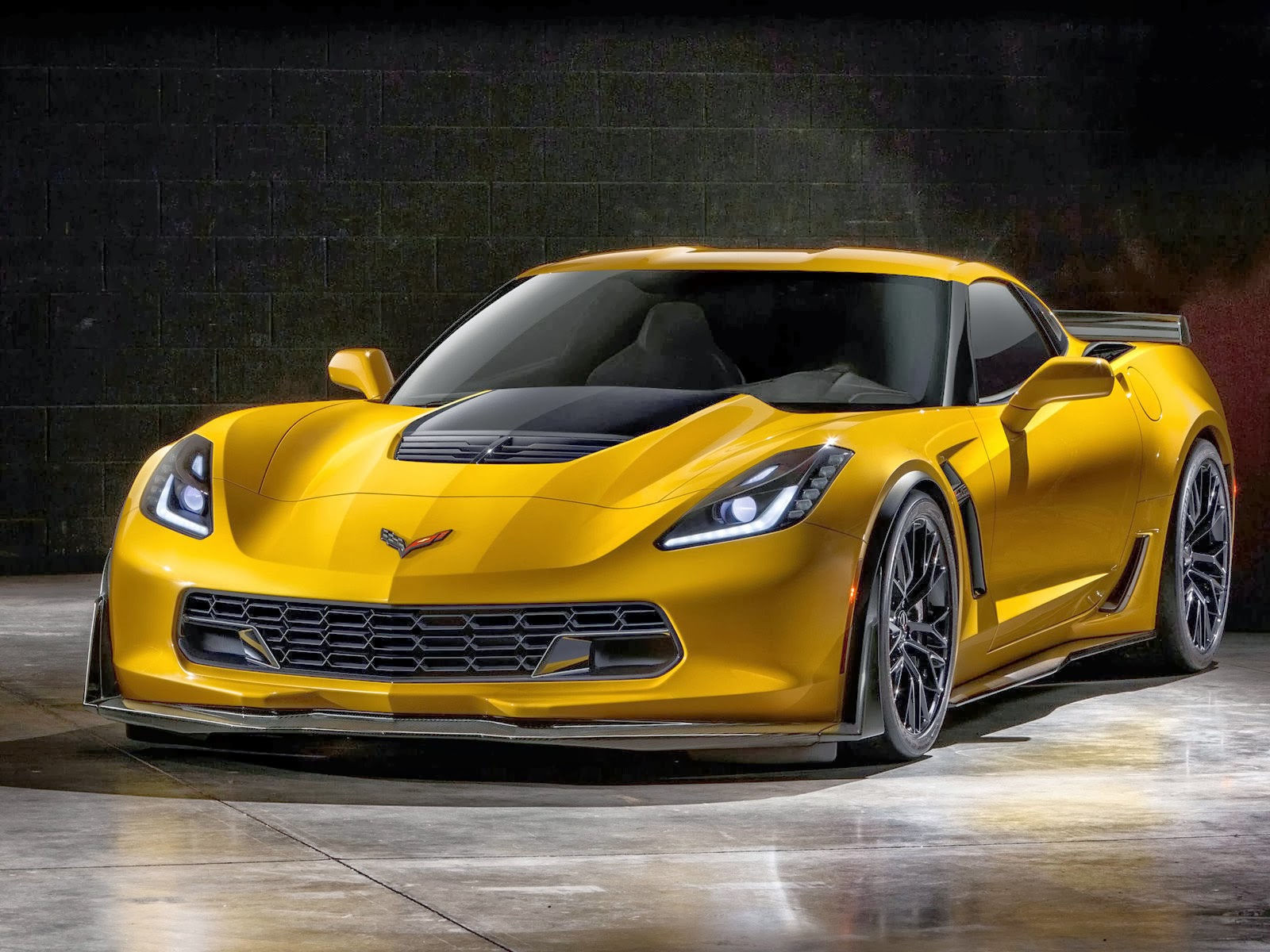 Wallpaper #Un0b8Y4Bnwiau_P6twia57 2015 Chevrolet Corvette Z06 Sport Car Picture Wallpaperautocars