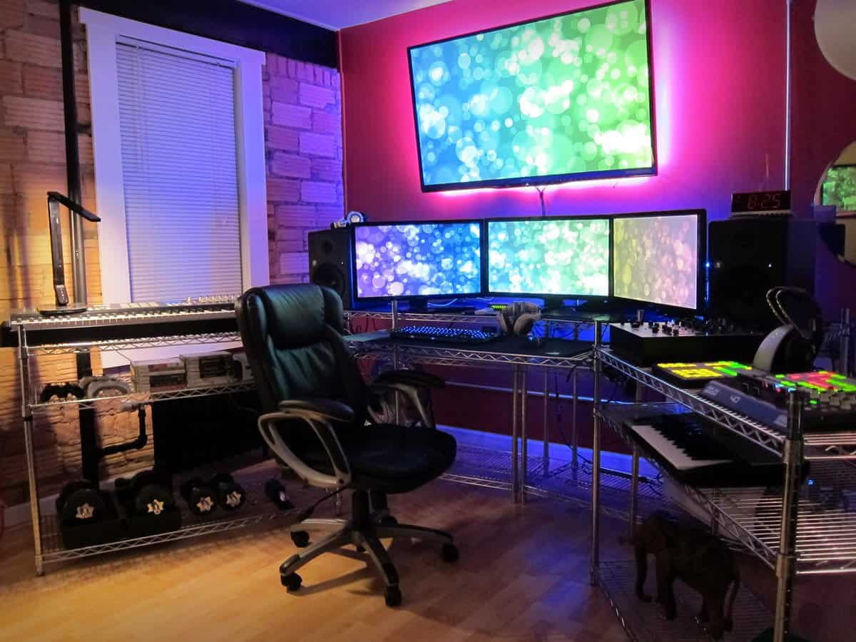 Wallpaper #Lh07LJMBlOZrFDOkAMrZ54 30 Cool Gaming Room Ideas for Your Dream Home