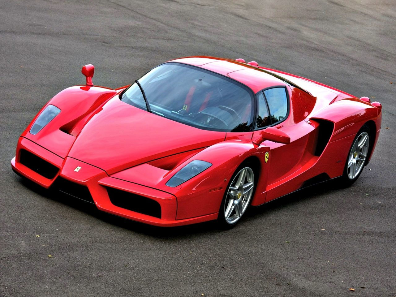 Wallpaper #jH2A8I4Bnwiau_P6WwYg30 Un Ferrari Enzo Subastado Se Convierte En El Mas Caro Jamas Vendido