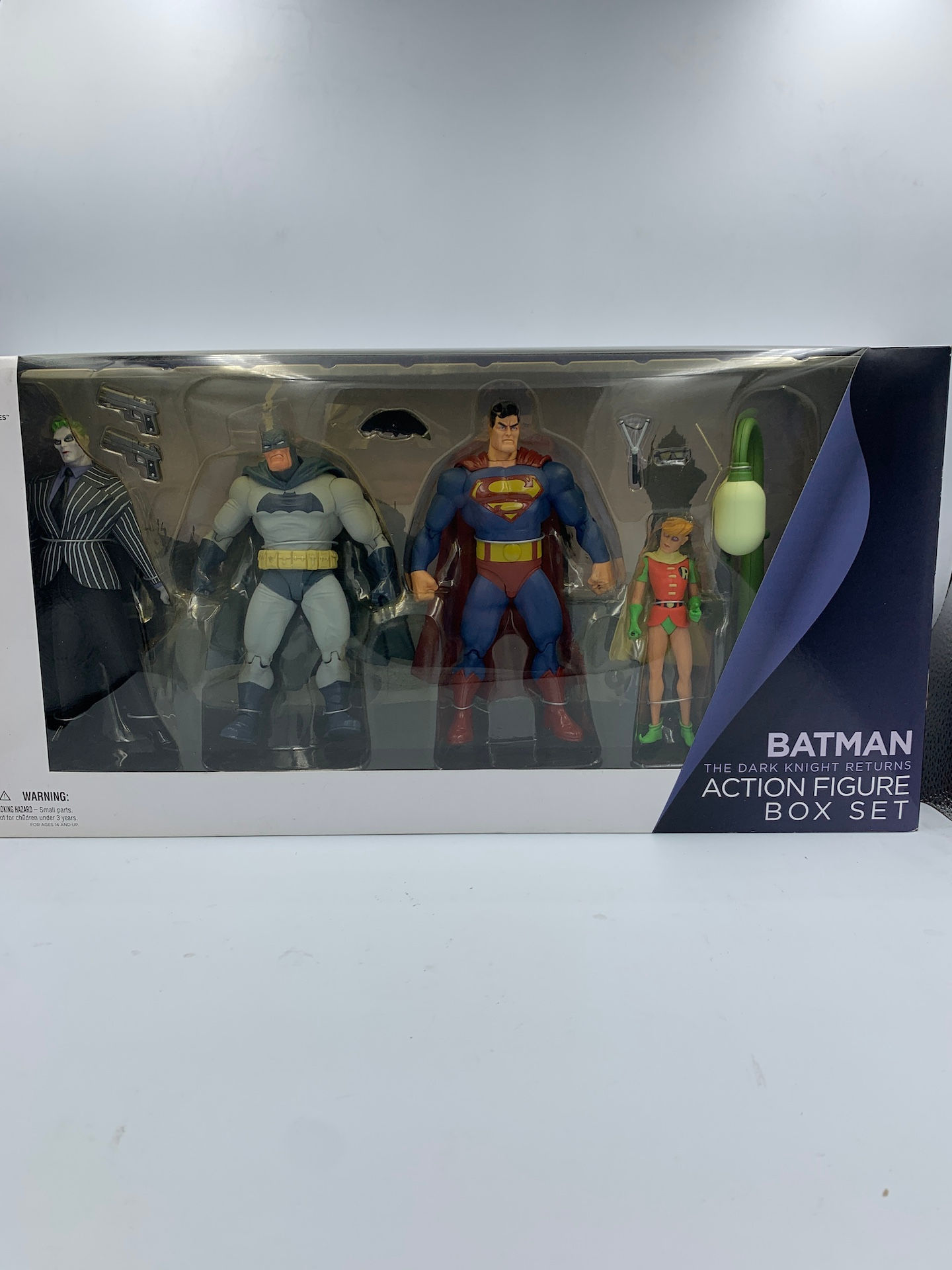 Wallpaper #e-pIVpMBlwTYPL18yQ8_53 DC Comics Batman the Dark Knight Returns Action Figure Box Set New
