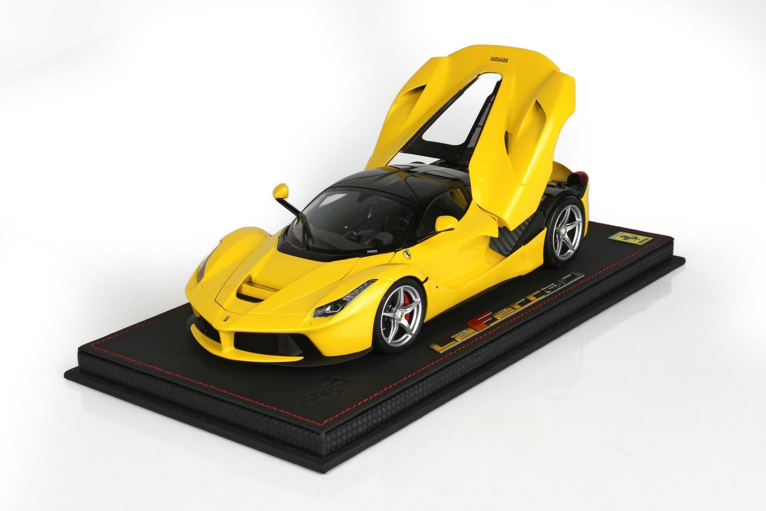 Wallpaper #AXcnJpMB-pgBXx60gaFa284 118 Ferrari Laferrari Bbr Diecast Full Open Pole Position