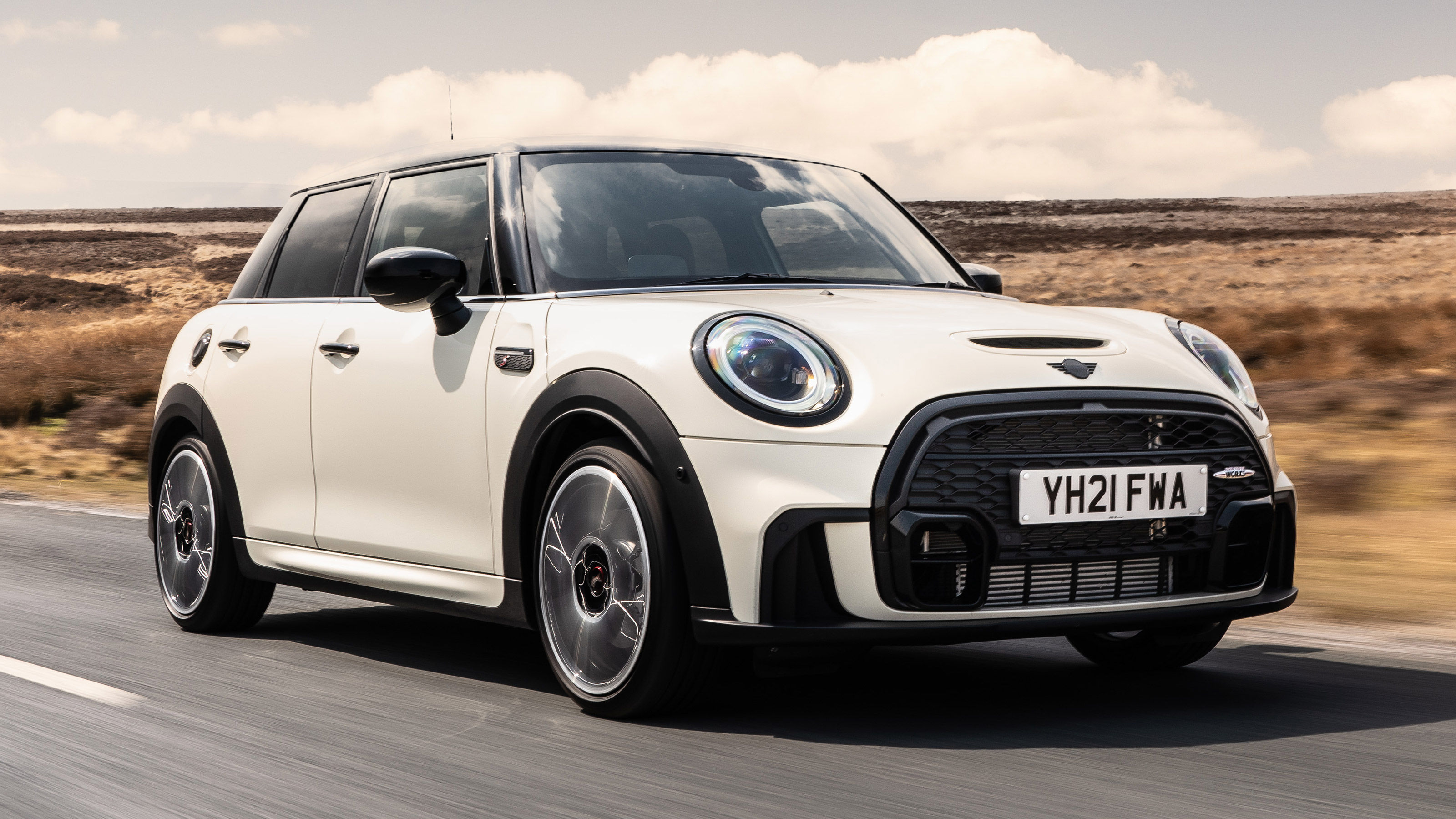 Wallpaper #FRDVYZMBgfYVyjoK4Rw3217 Mini 5 Door Hatchback Owner Reviews Mpg Problems Reliability Carbuyer
