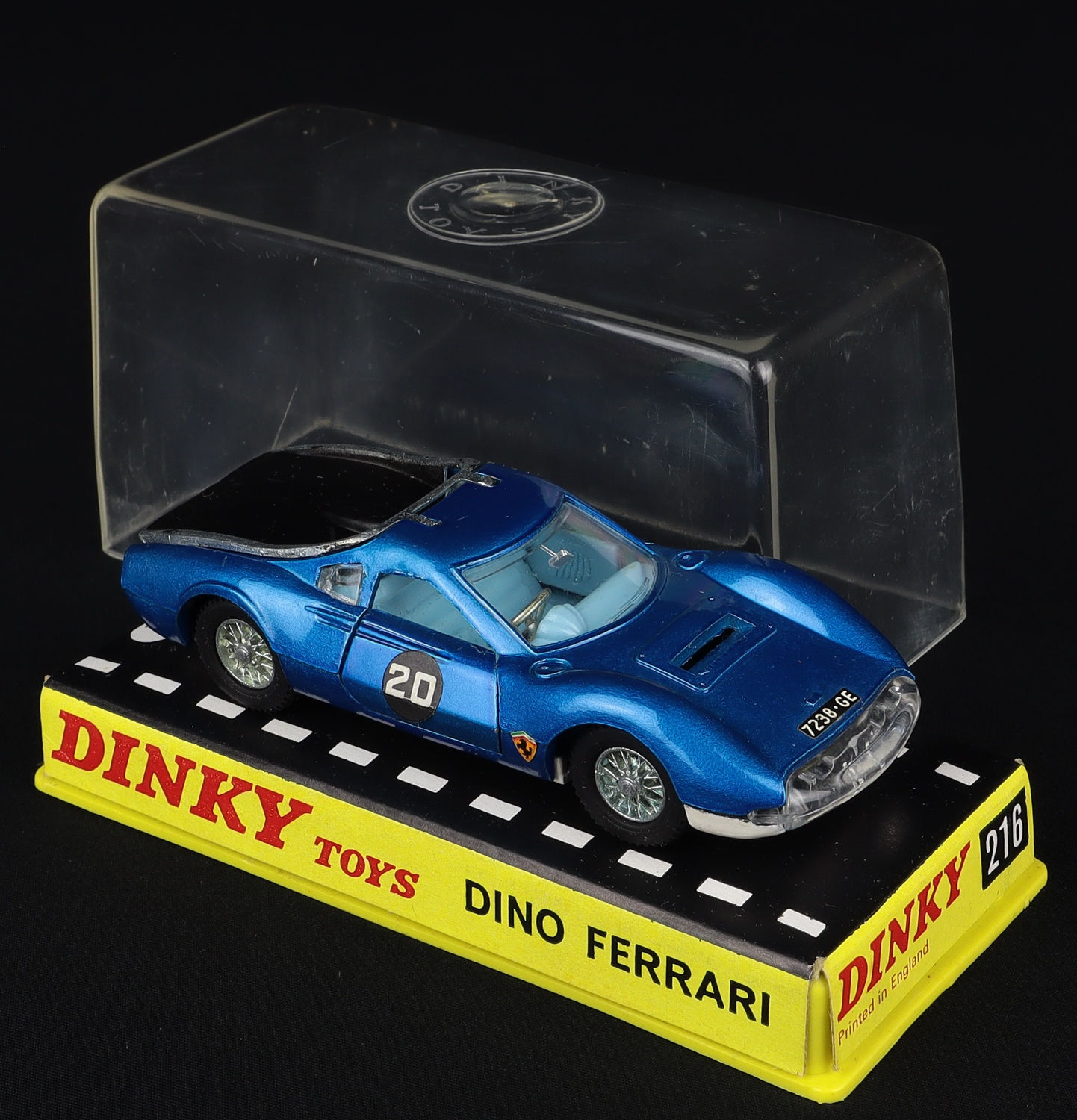 Wallpaper #O2fS_ZIBSpphPi3-u52G361 Dinky Toys 216 Dino Ferrari Qdt
