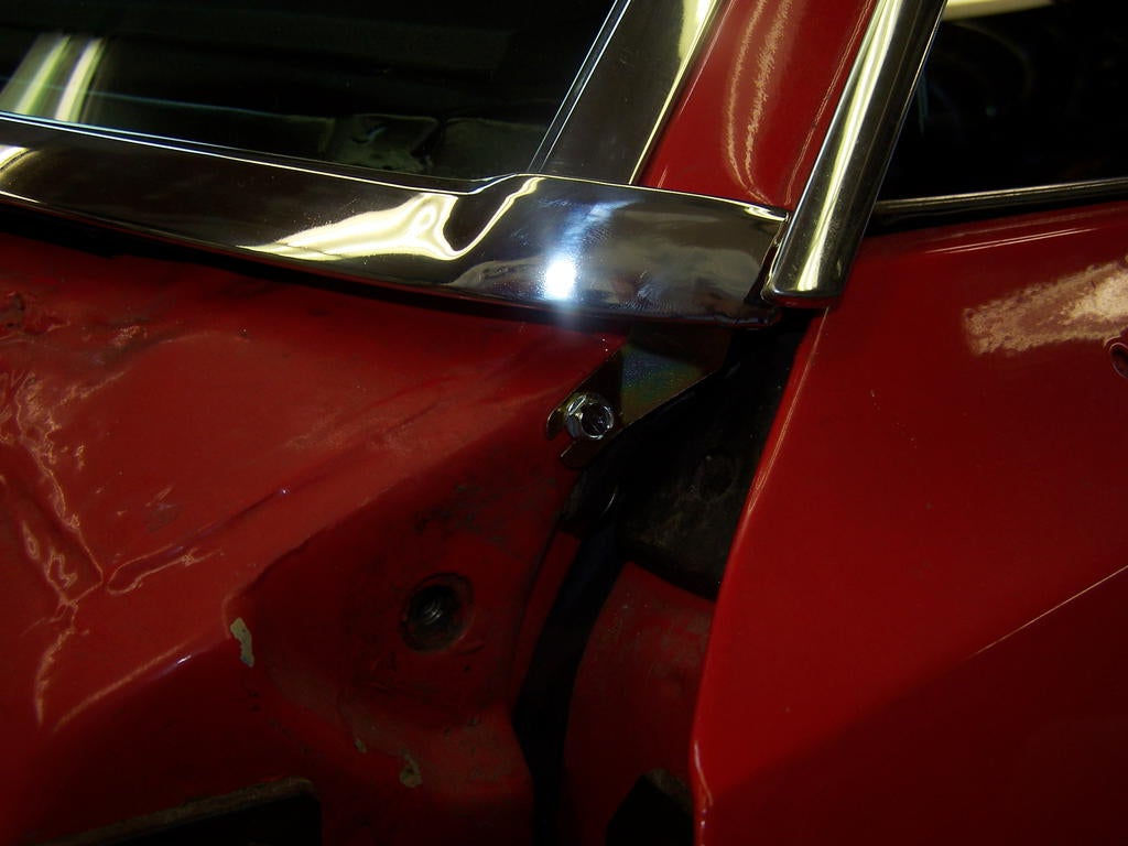 Wallpaper #mp2oY5cBkAG5jTCHSq-_150 Windshield Trim Installation Page 2 Team Camaro Tech