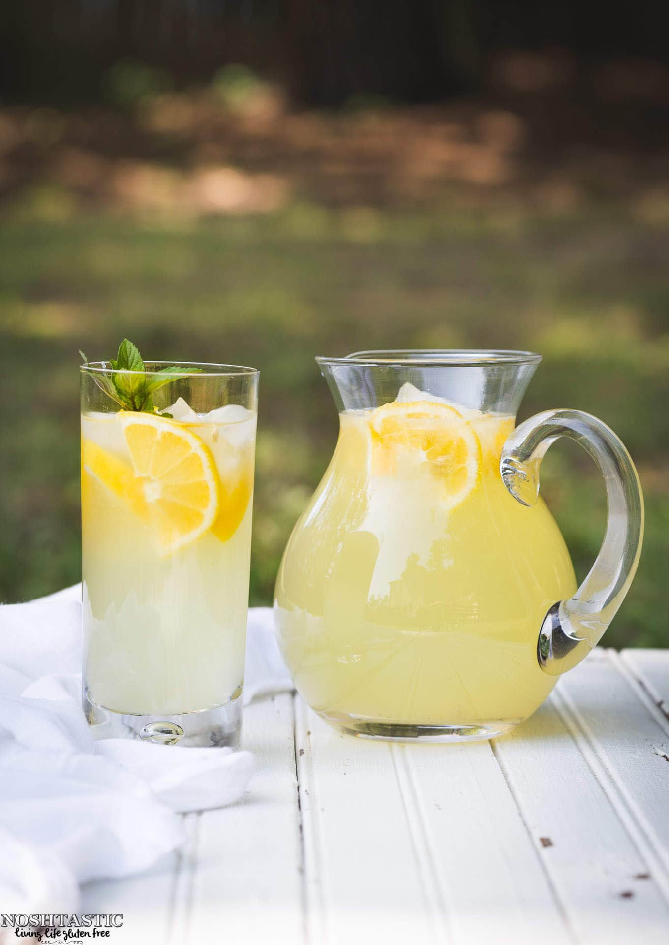Wallpaper #02ewD5MBSpphPi3-Ae9s82 Fresh Squeezed Lemonade Made from Scratch
