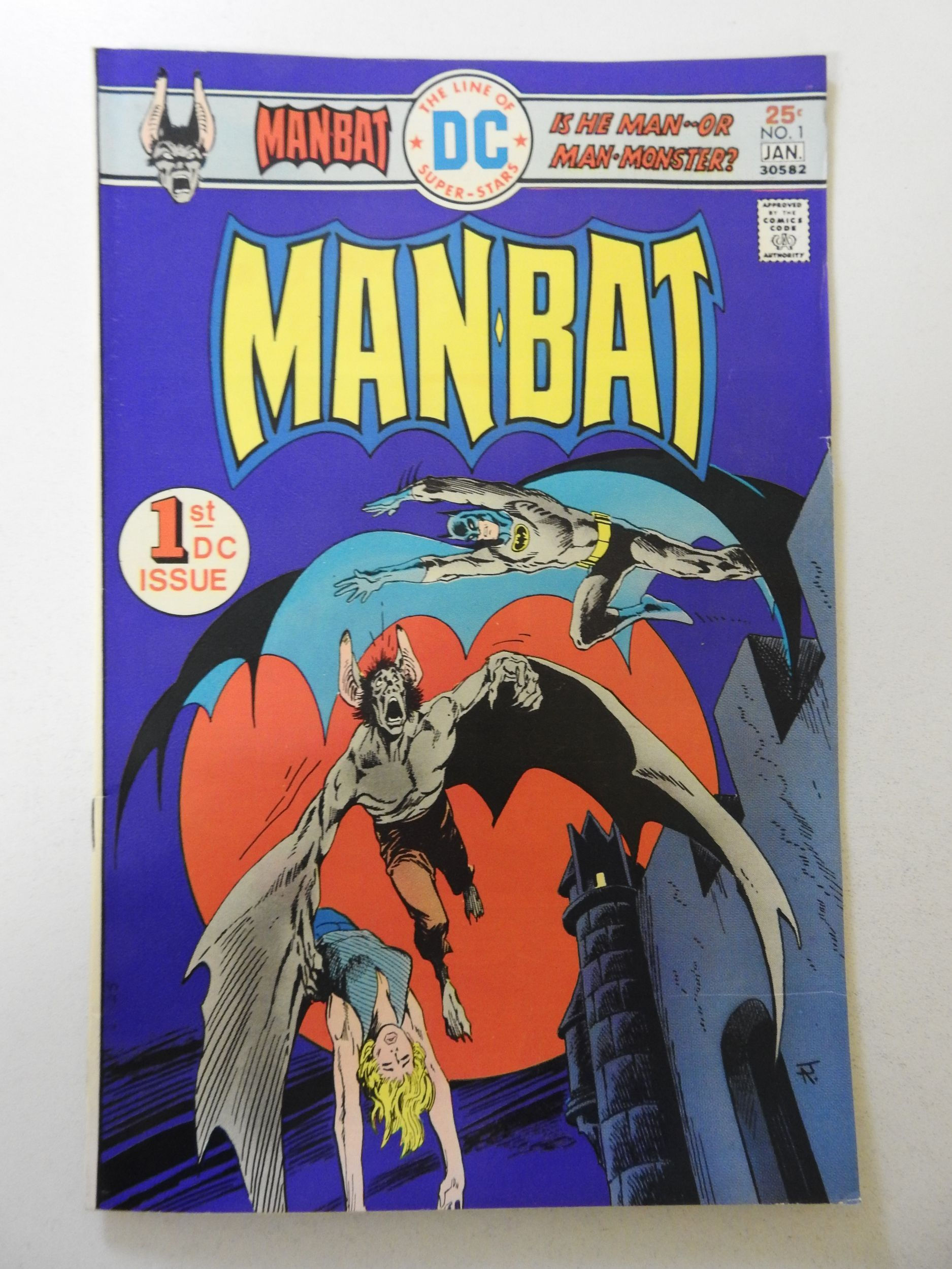 Wallpaper #eWgRG5MBSpphPi3-Fx6I62 Man Bat 1 1976 Fn Condition Comic Books Bronze Age DC Comics