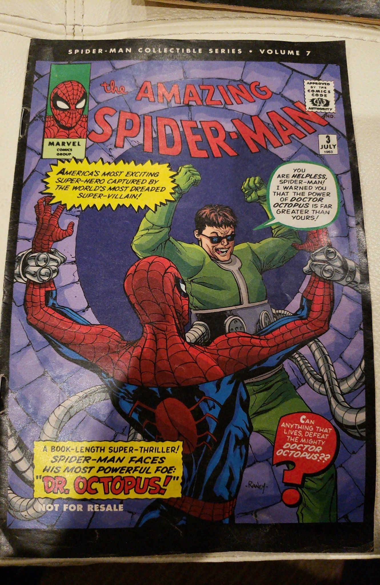 Wallpaper #NhnNFY8BtGB6xQ78KmyA24 Spider Man Collectible Series 7 2006 Comic Books Modern Age