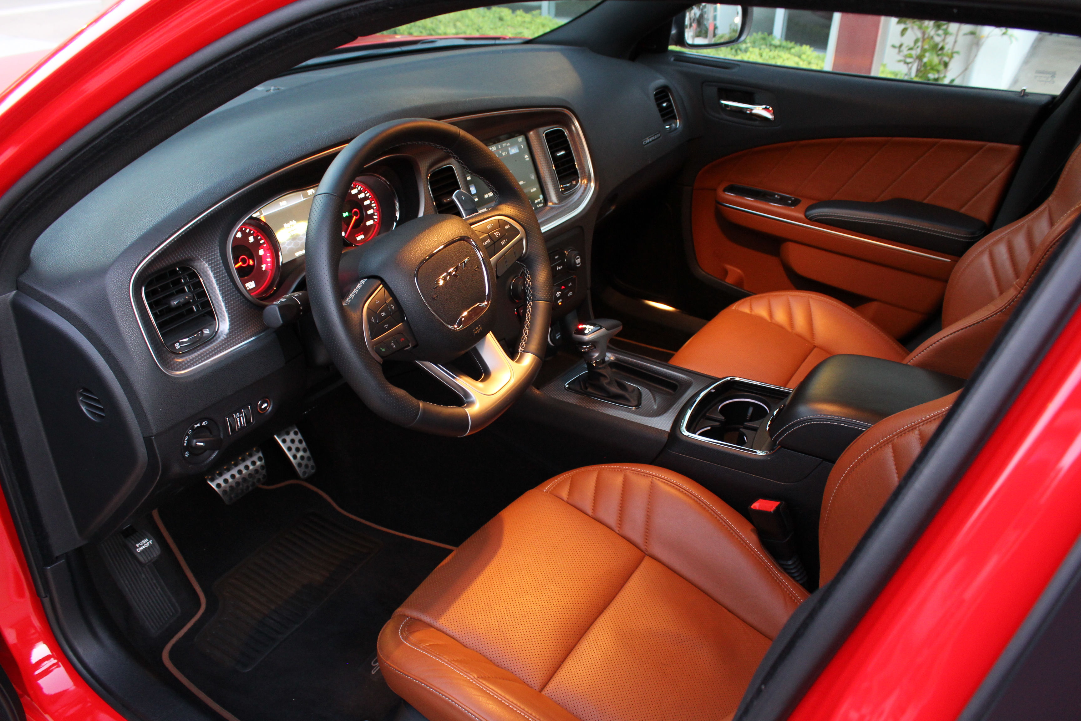 Wallpaper #smjUIJMBSpphPi3-ZS4W154 2015 Dodge Charger Srt Hellcat Interior Milesperhr