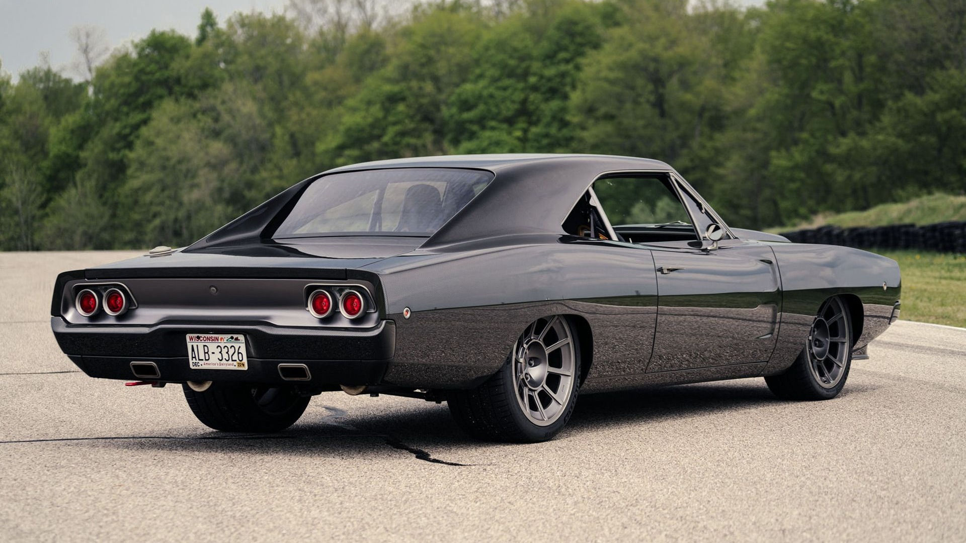 Wallpaper #PJ3XZJcBkAG5jTCHTrFX68 Speedkore Built a Hellephant Powered 1968 Charger for Stellantis