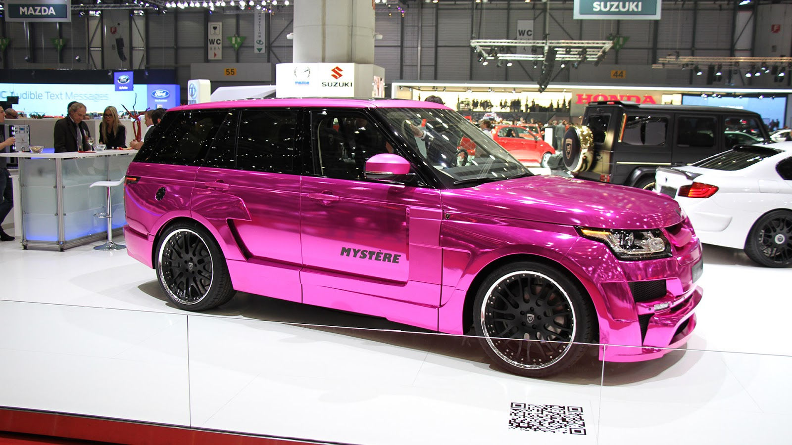 Wallpaper #TmhTI5MBSpphPi3-DjWF80 In the Fast Lane with Auto Emporium Sassy in Pink