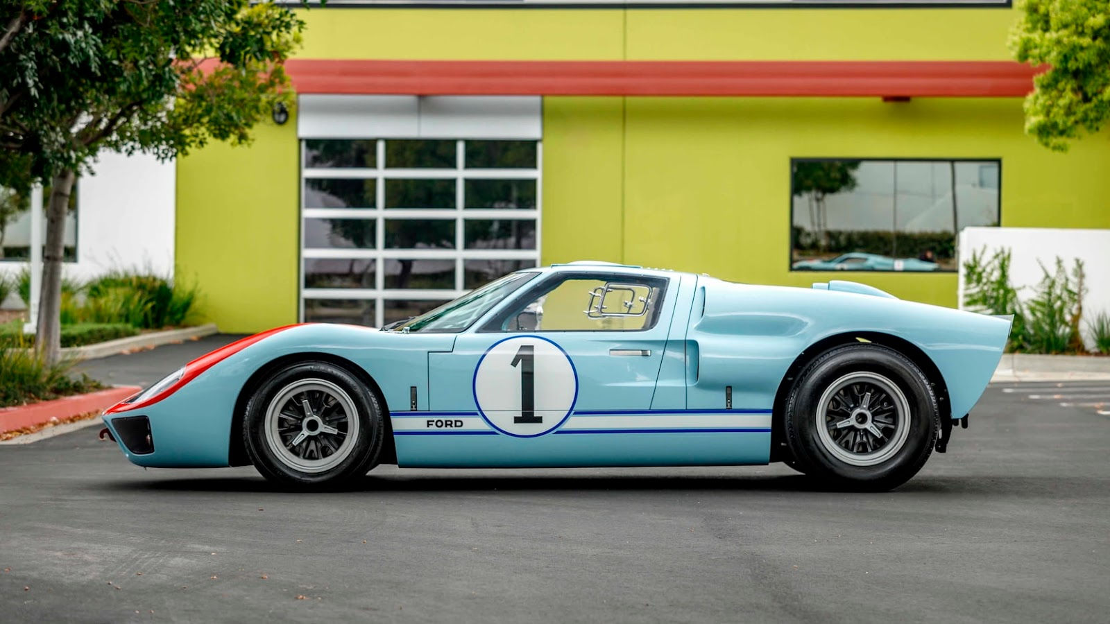 Wallpaper #oWiaF5MBSpphPi3-Ug8o140 Une 1966 Superformance Ford Gt40 Mkii De Le Mans 66 Va Passer Sous Le