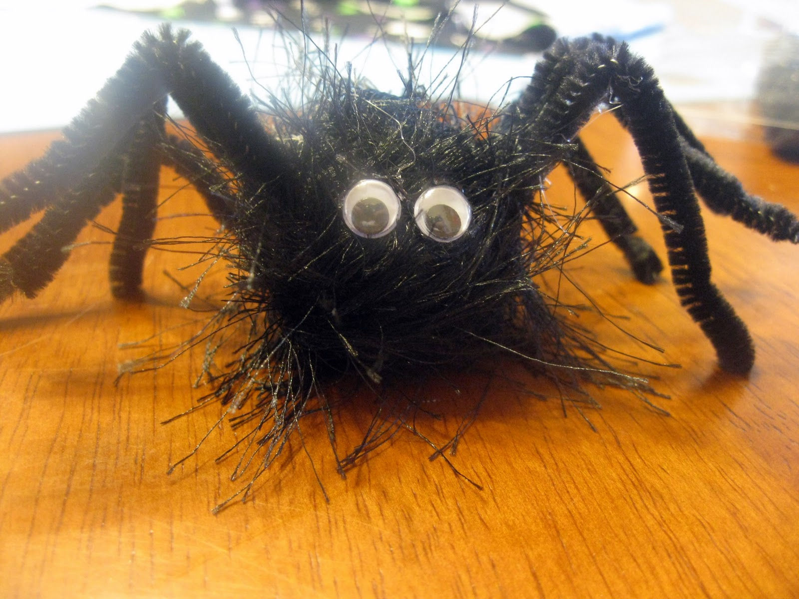 Wallpaper #LF7lMpMBborbLbczDmCY306 Mandi Being Crafty Diy Spiders