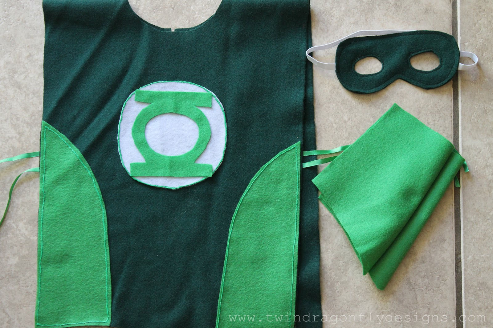 Wallpaper #C2cG_pIBSpphPi3-bZ6y114 Diy No Sew Superhero Costumes Homemade Heather