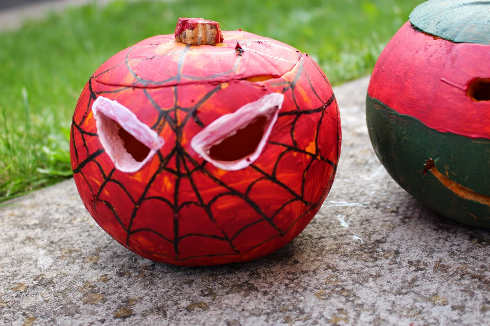 Wallpaper #VX2W844Bnwiau_P6jQ3i54 Spider Man Painted Pumpkin