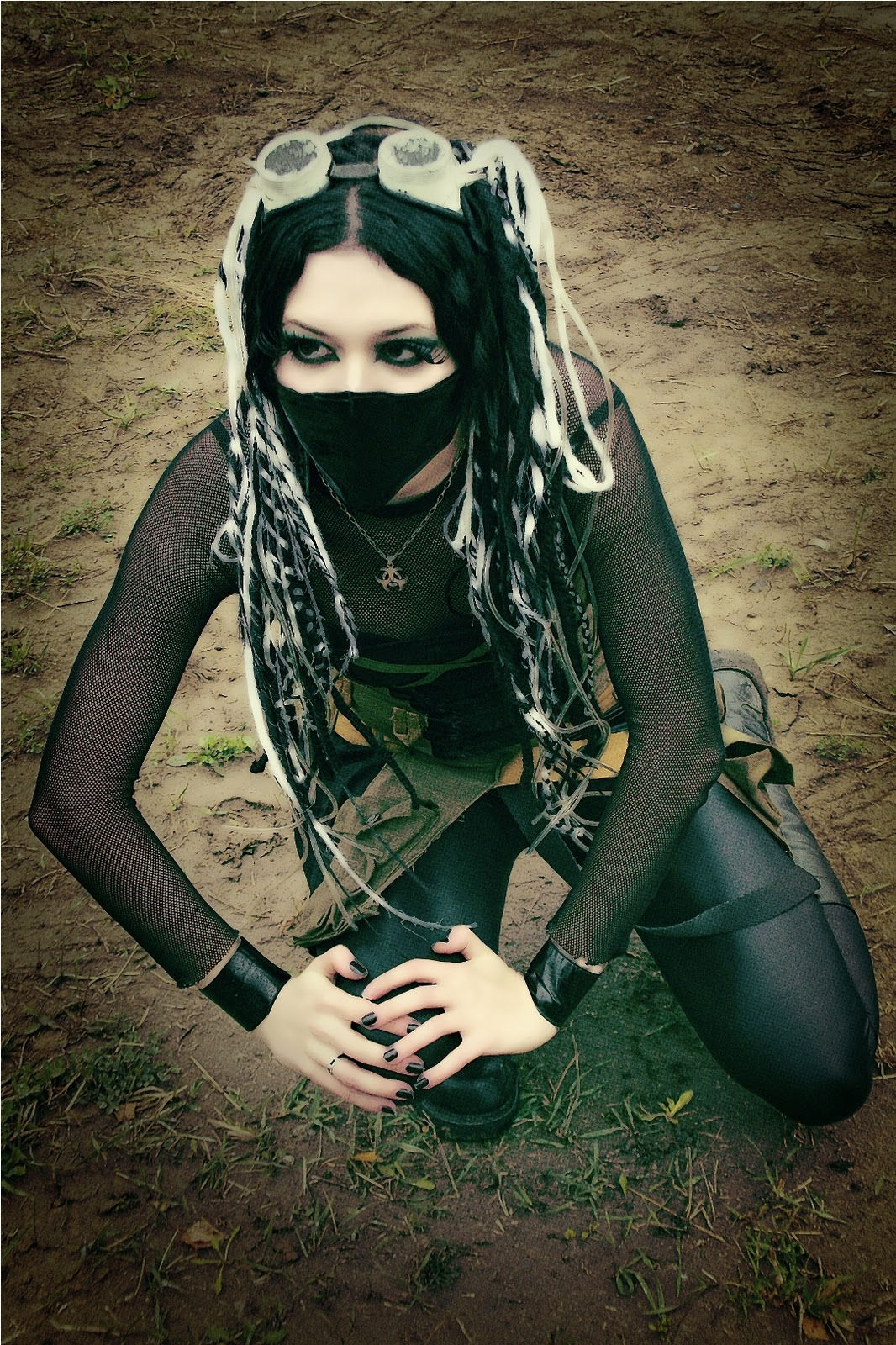Wallpaper #FM5vJZMB71dOy6JZ5RSb55 Mysteria Violent New Cyber Gothic Photoshoot