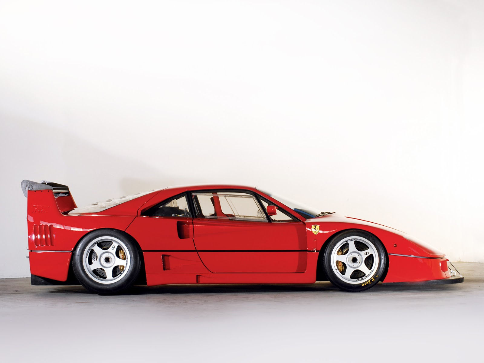 Wallpaper #2HOAiI4BFI5NbQksNyH_11 El Rincon De Titoju Ferrari F40 Lm White