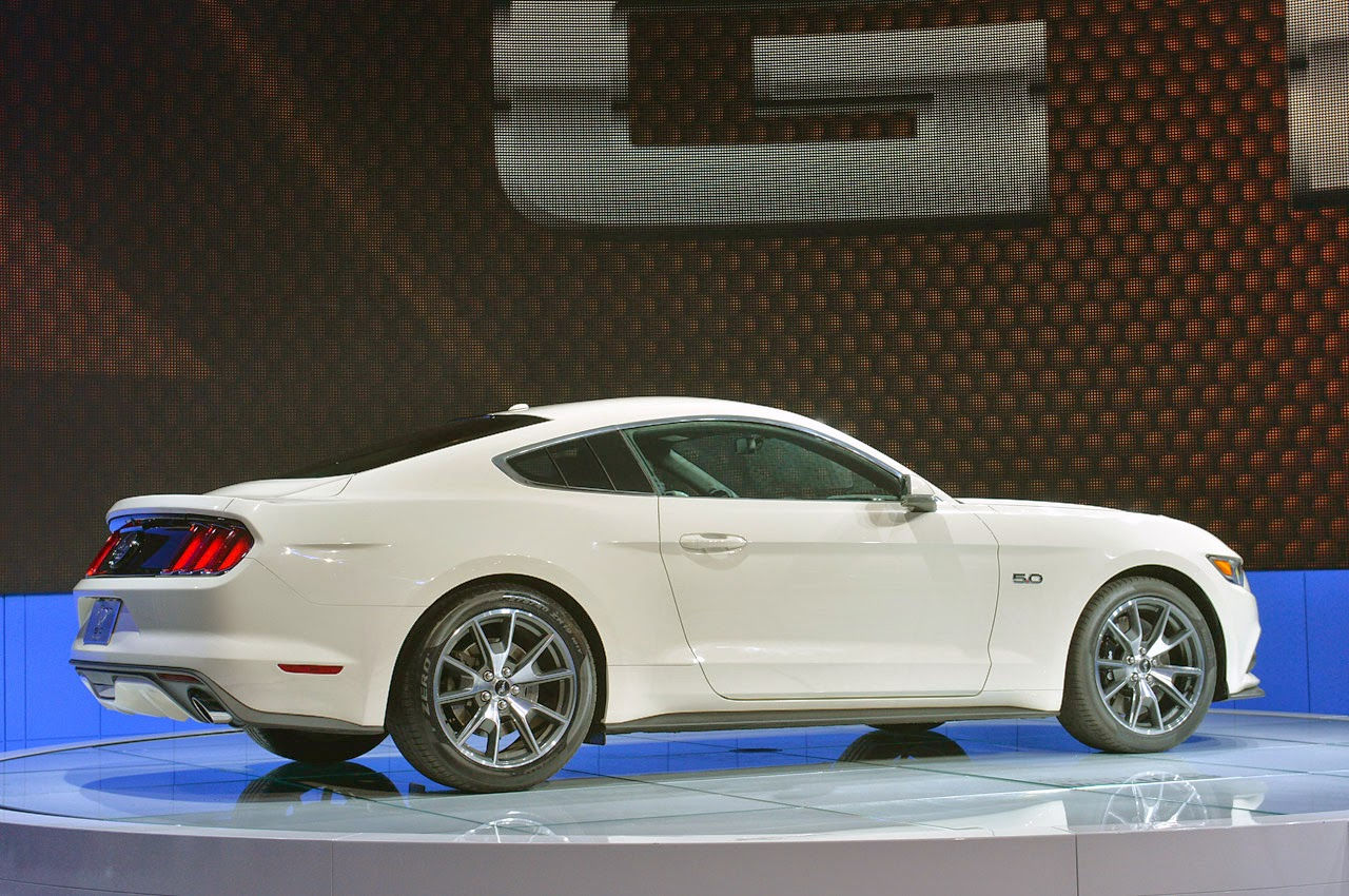 Wallpaper #MGfe7pIBSpphPi3-RF_1146 The 2015 Ford Mustang 50 Year Limited Edition New York Mustangs