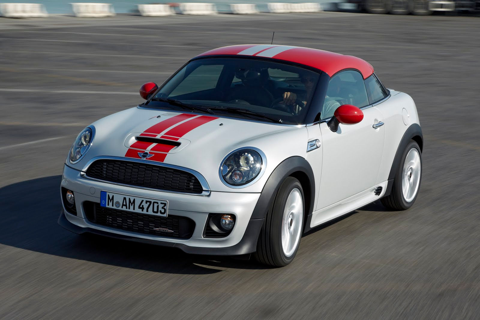 Wallpaper #tgAo7I4BSdW8dNouHRNu8 Auto Buzz 2012 Mini Coupe Super Compact Sport Car from Mini