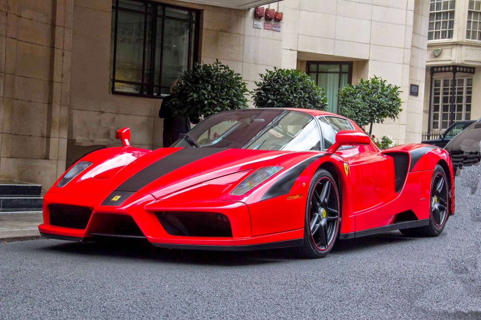 Wallpaper #wEXgko4B7YBJg1BVhZ7x6 Mobil Ferrari Enzo Menggunakan Teknologi Formula Satu Mobil Dan Motor